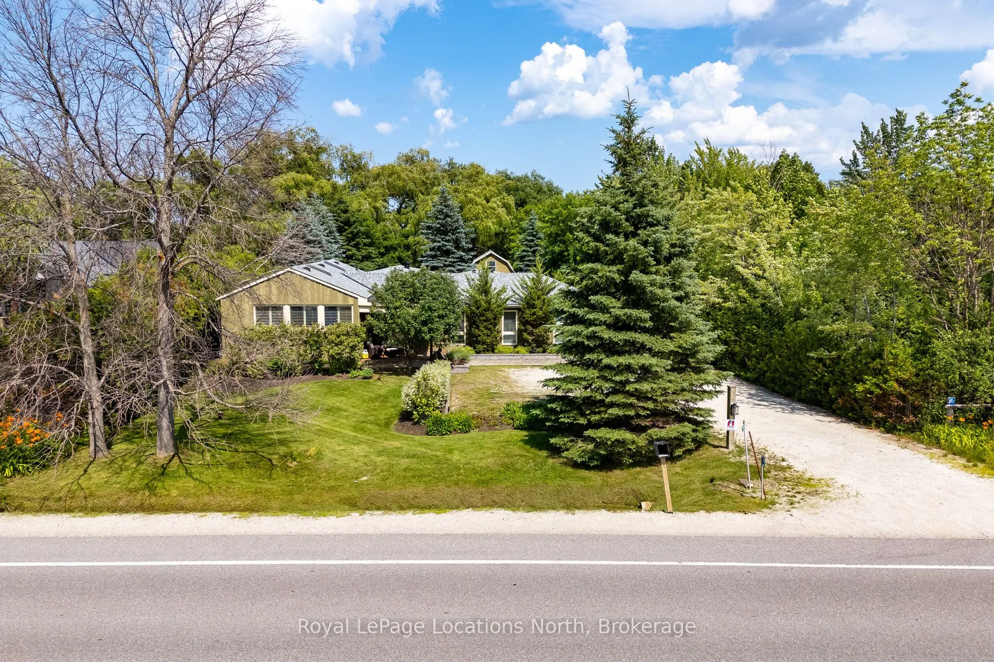 795853 Grey 19 Road