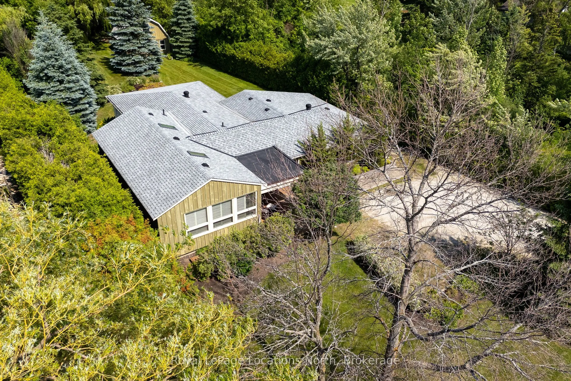 795853 Grey 19 Road