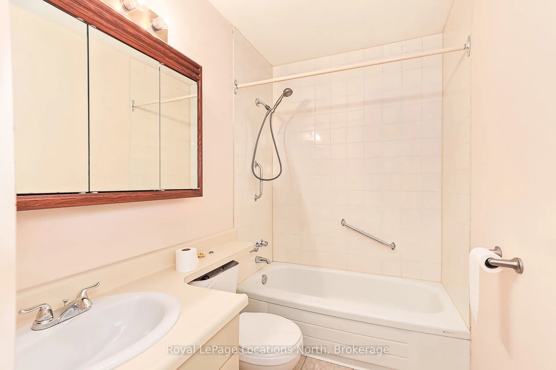 27 Trafalgar Road, #27
