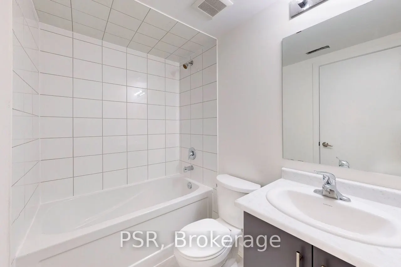 8 Winters Crescent, #8