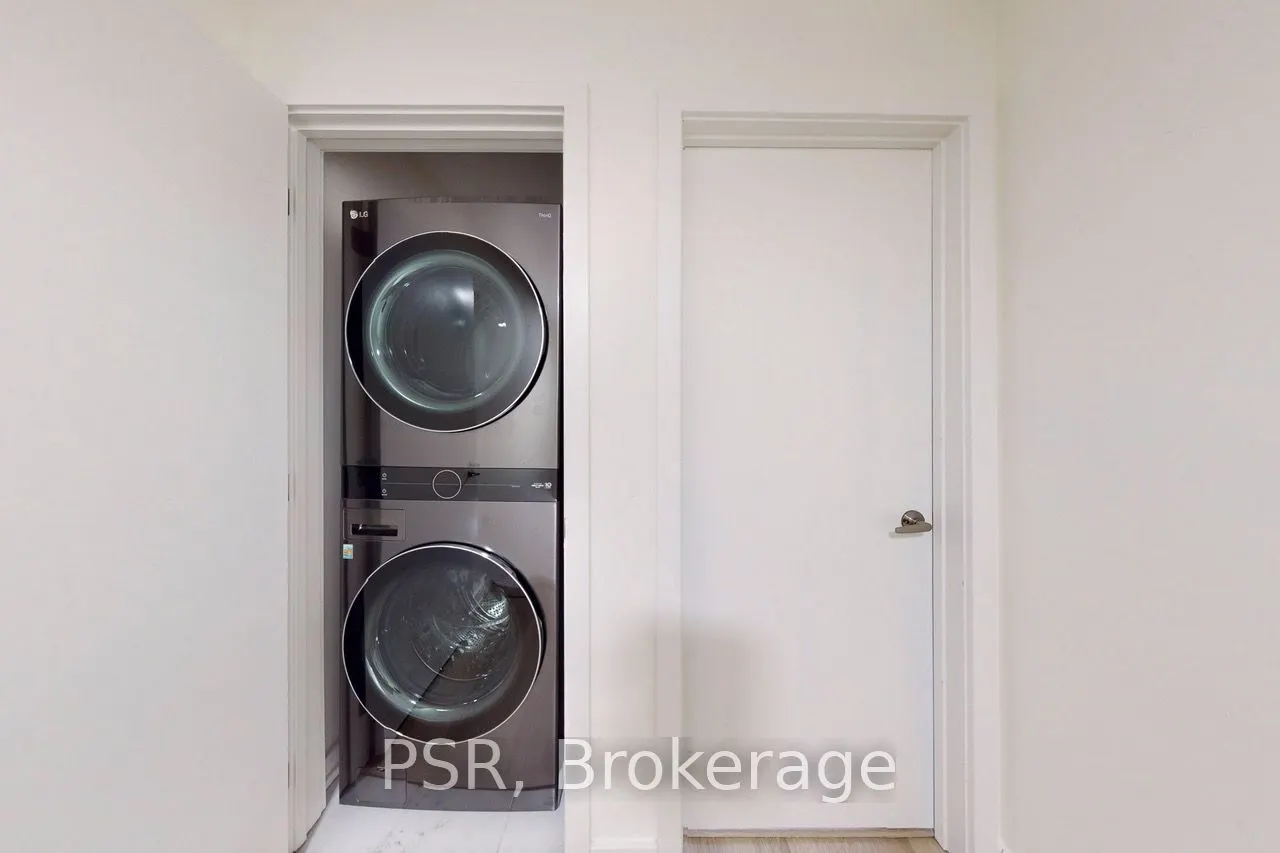 8 Winters Crescent, #8