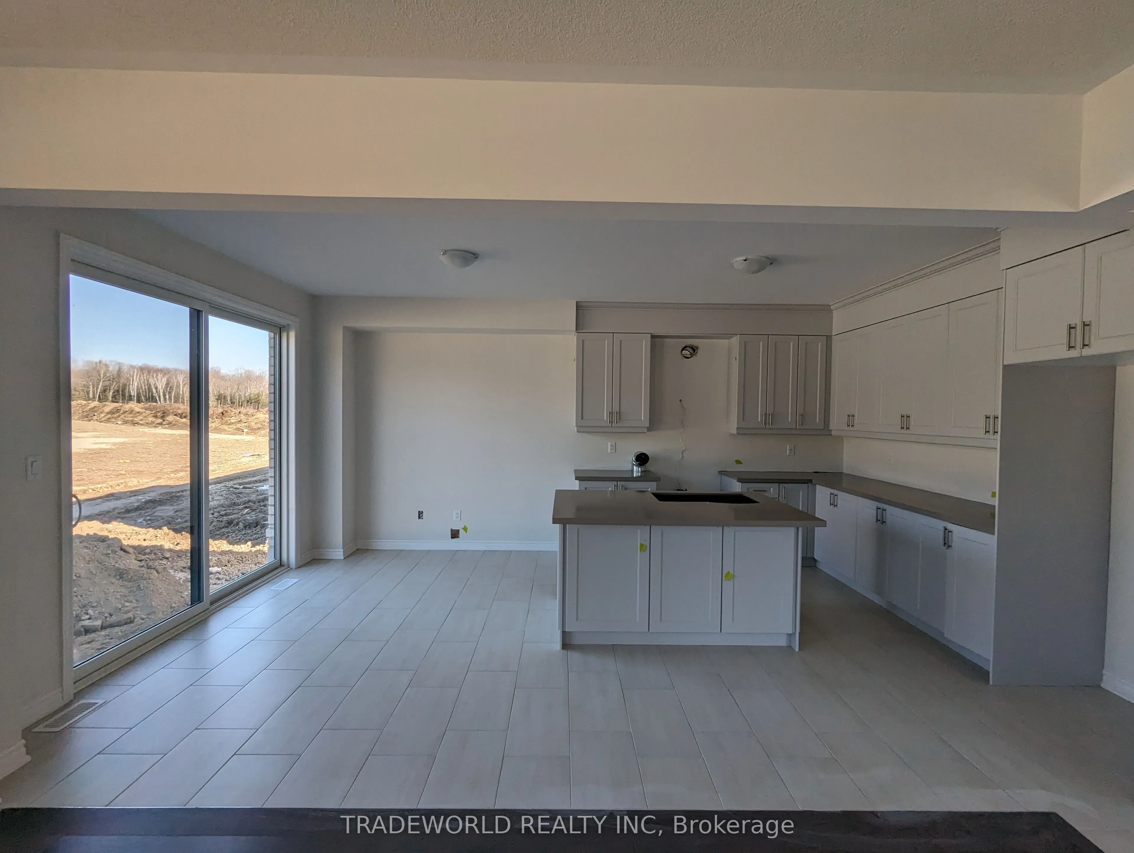 1 Tran Street