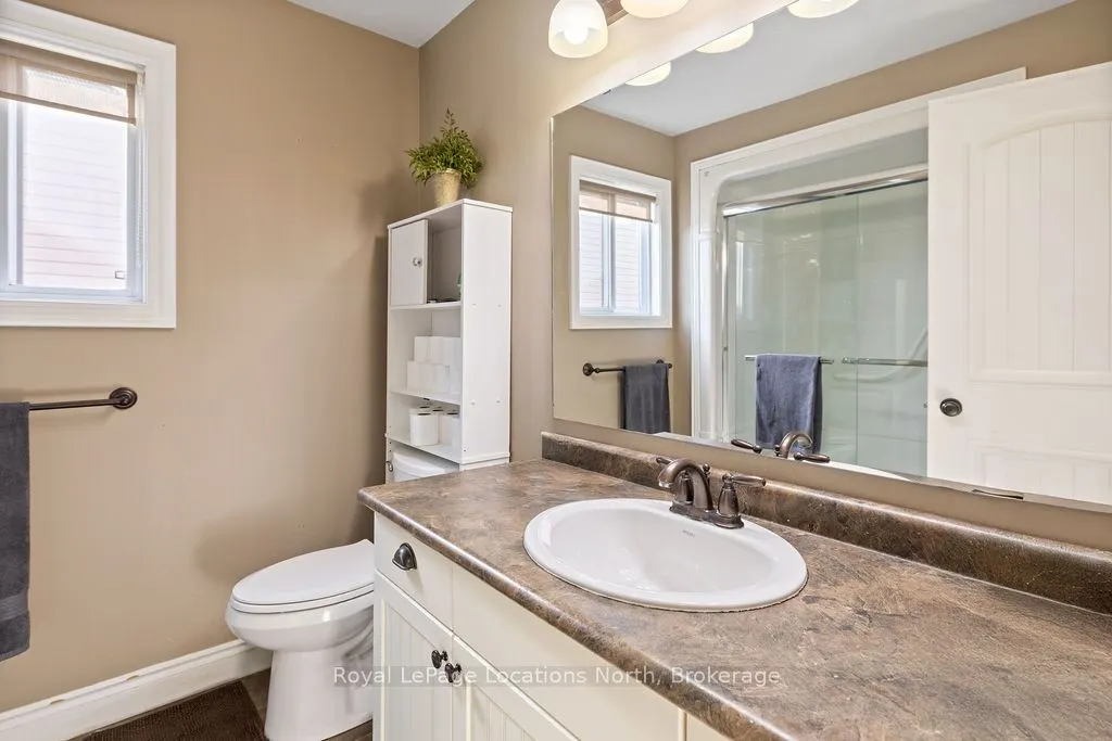 115 Chamberlain Crescent