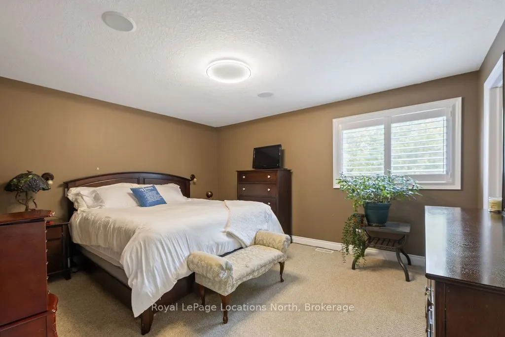 115 Chamberlain Crescent