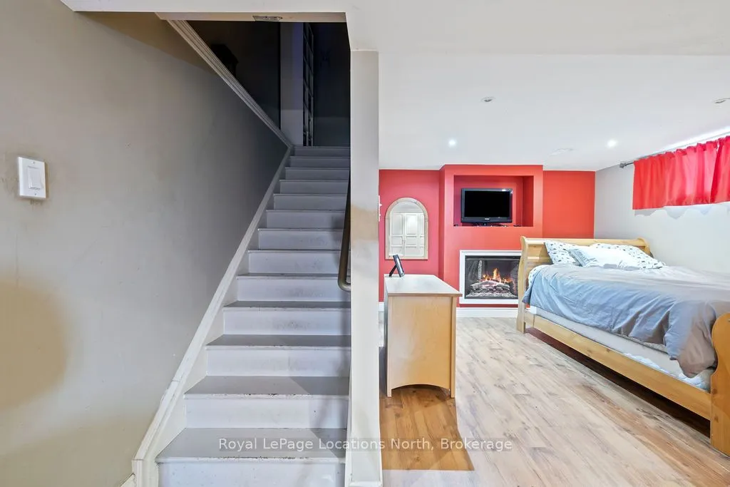115 Chamberlain Crescent