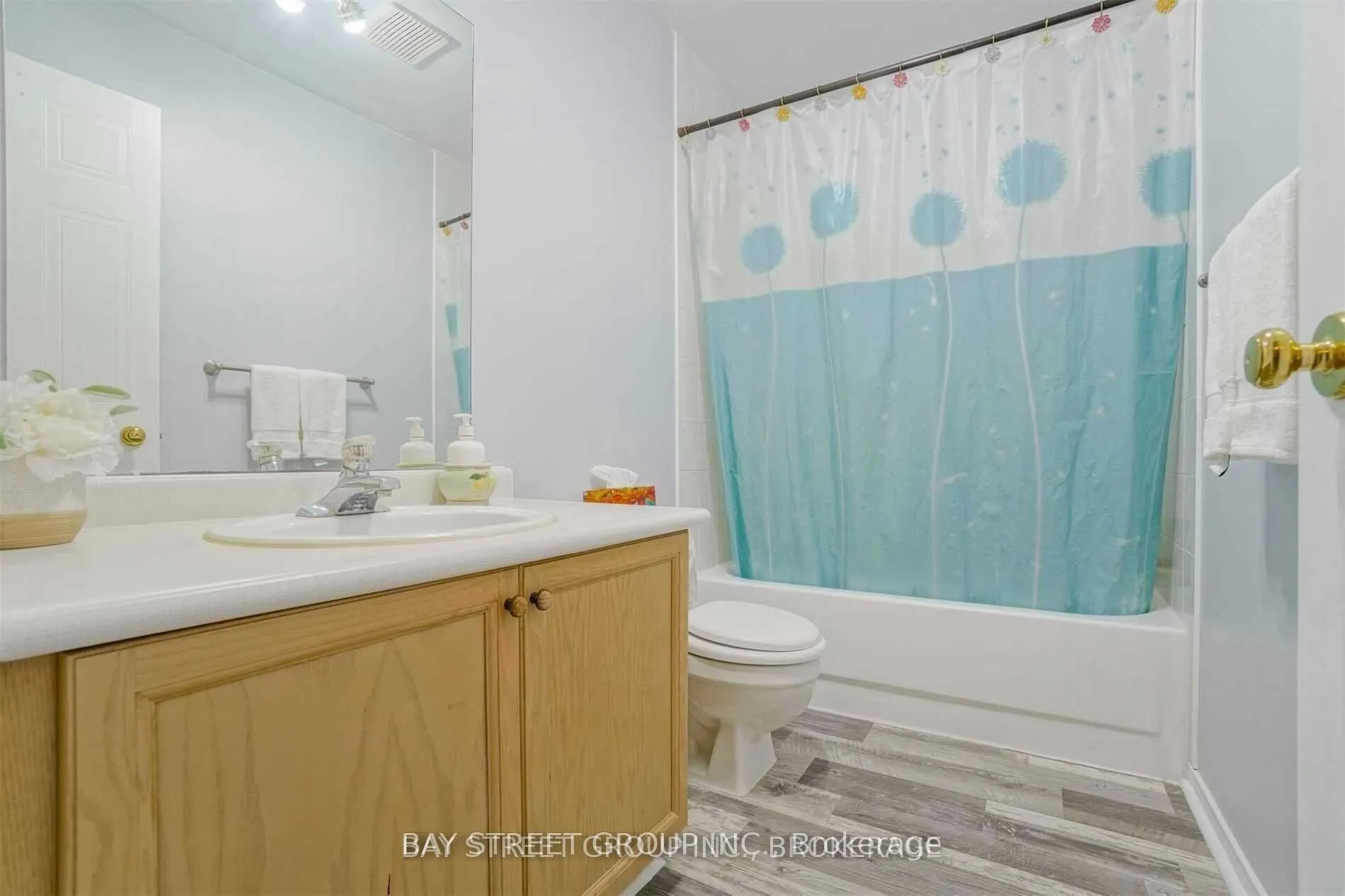 119 D'ambrosio Drive, #43