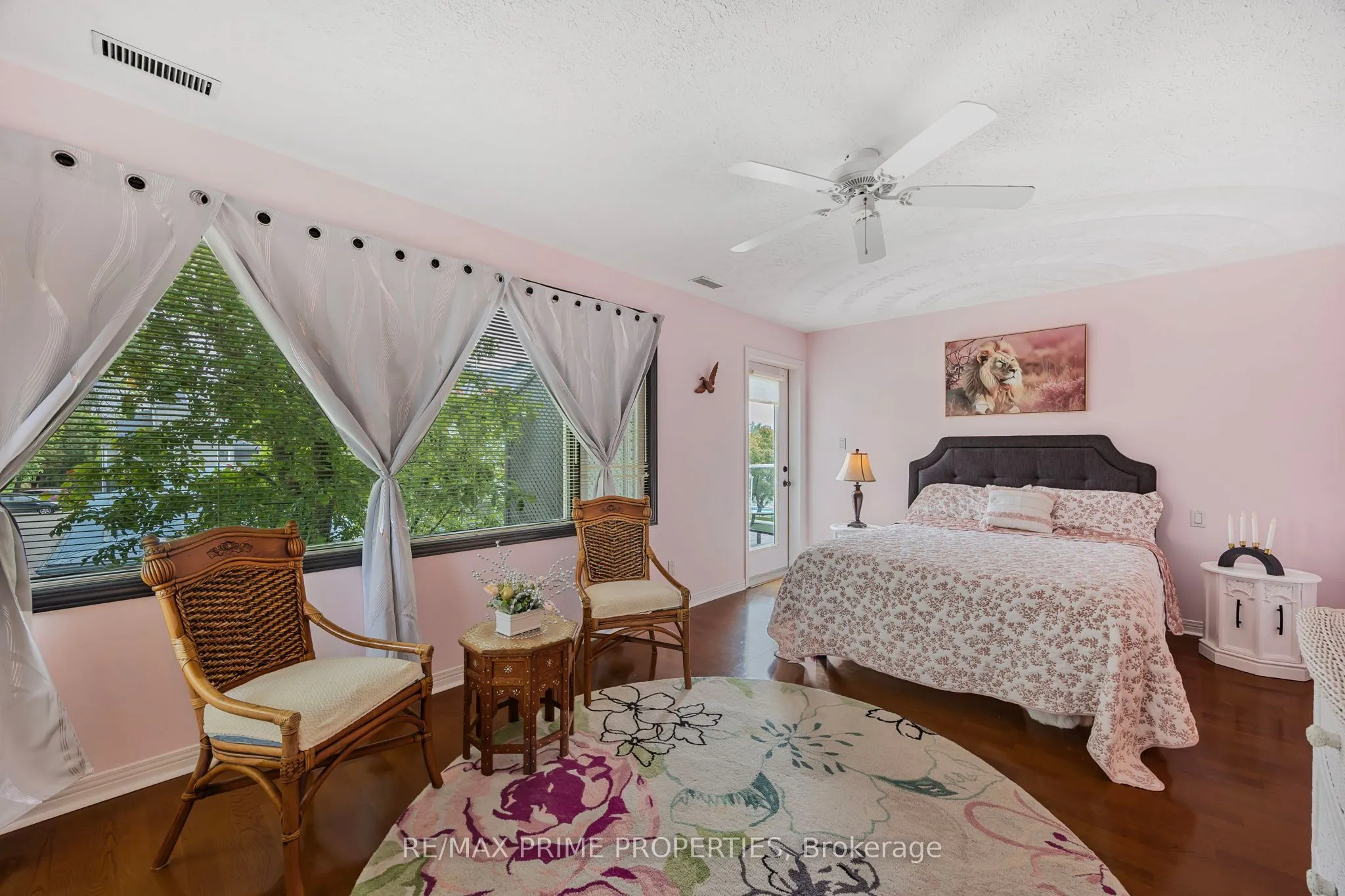 585 Atherley Road, #201