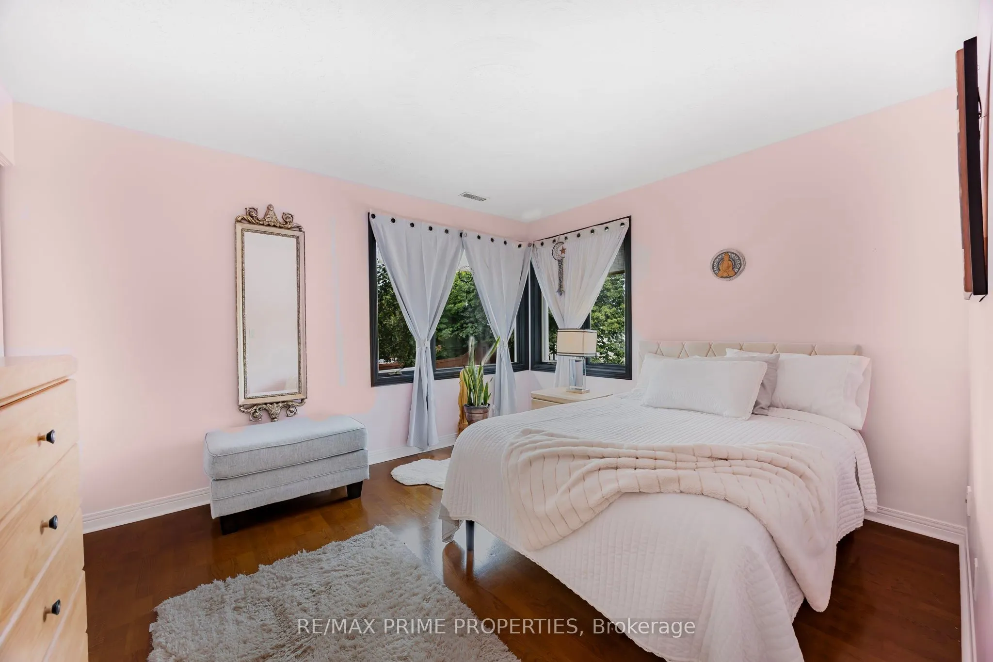 585 Atherley Road, #201