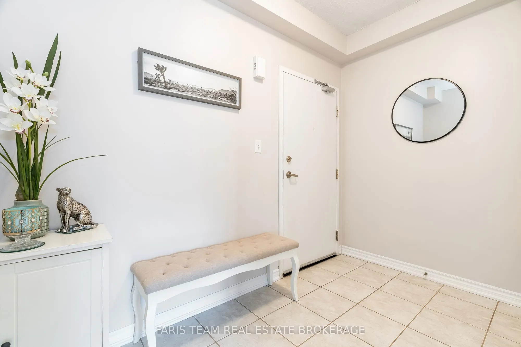 39 Ferndale Drive S, #301