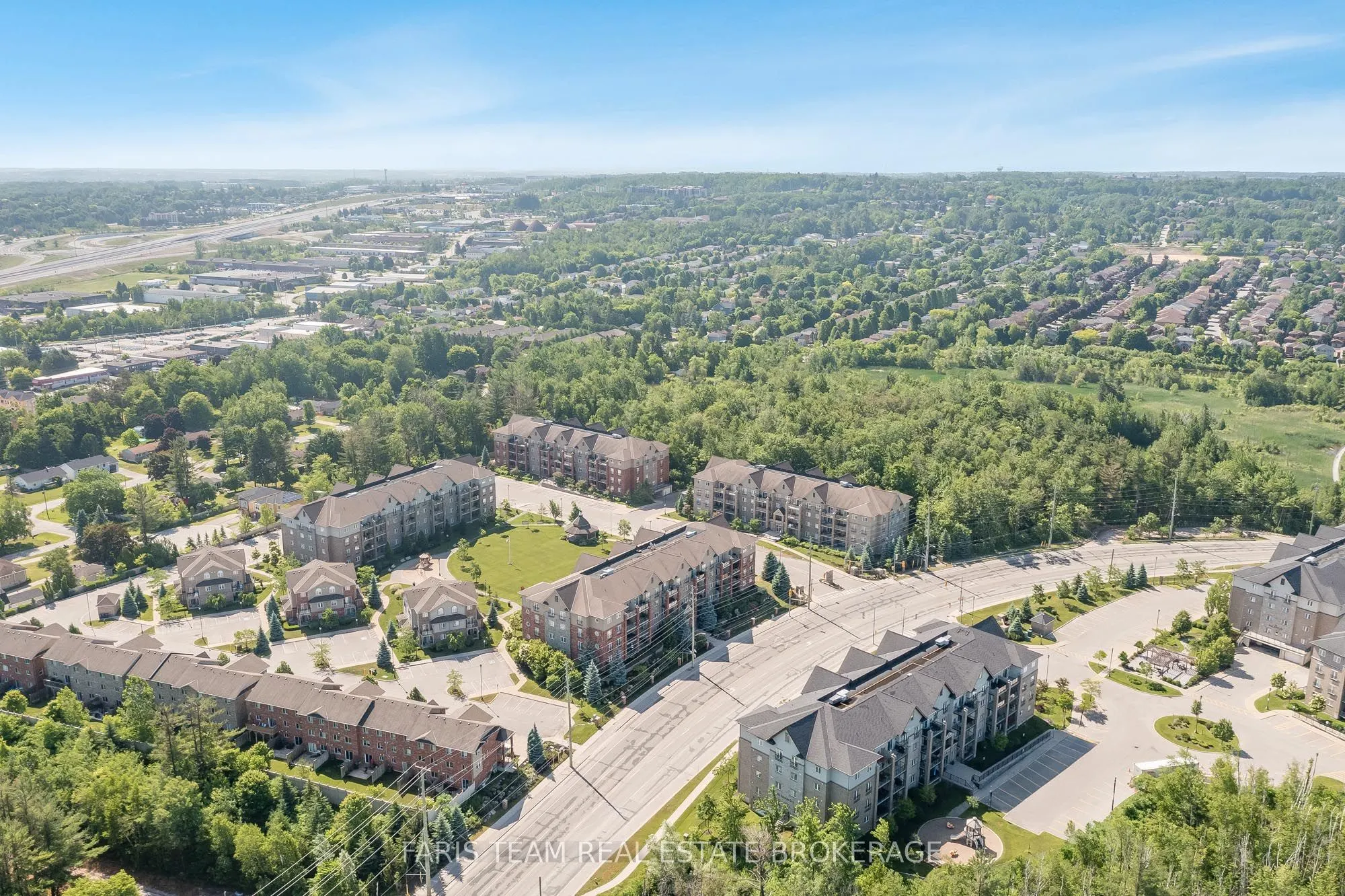 39 Ferndale Drive S, #301