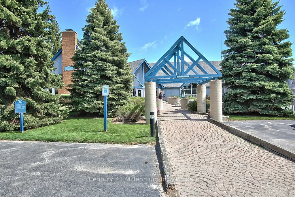 24 Ramblings Way, #703