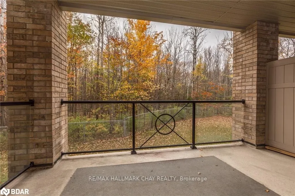 41 Ferndale Drive S, #110