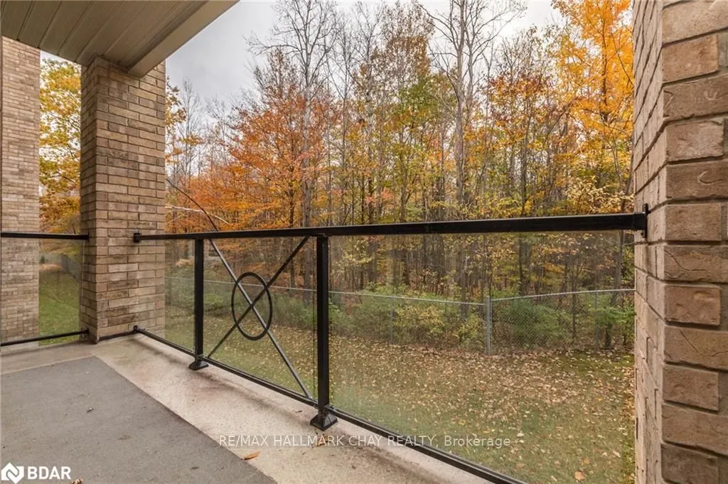 41 Ferndale Drive S, #110
