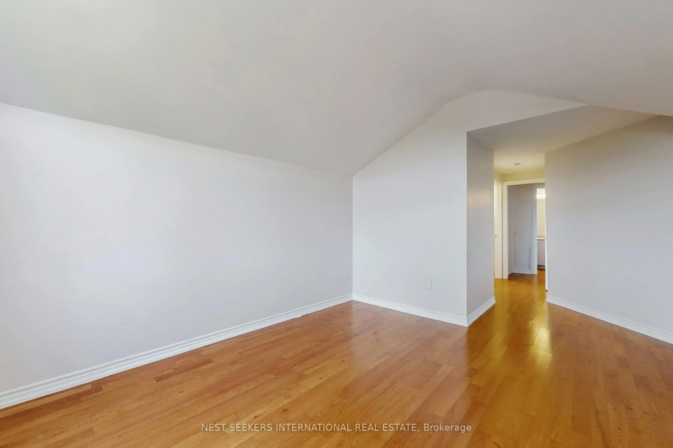 78 Clute Crescent