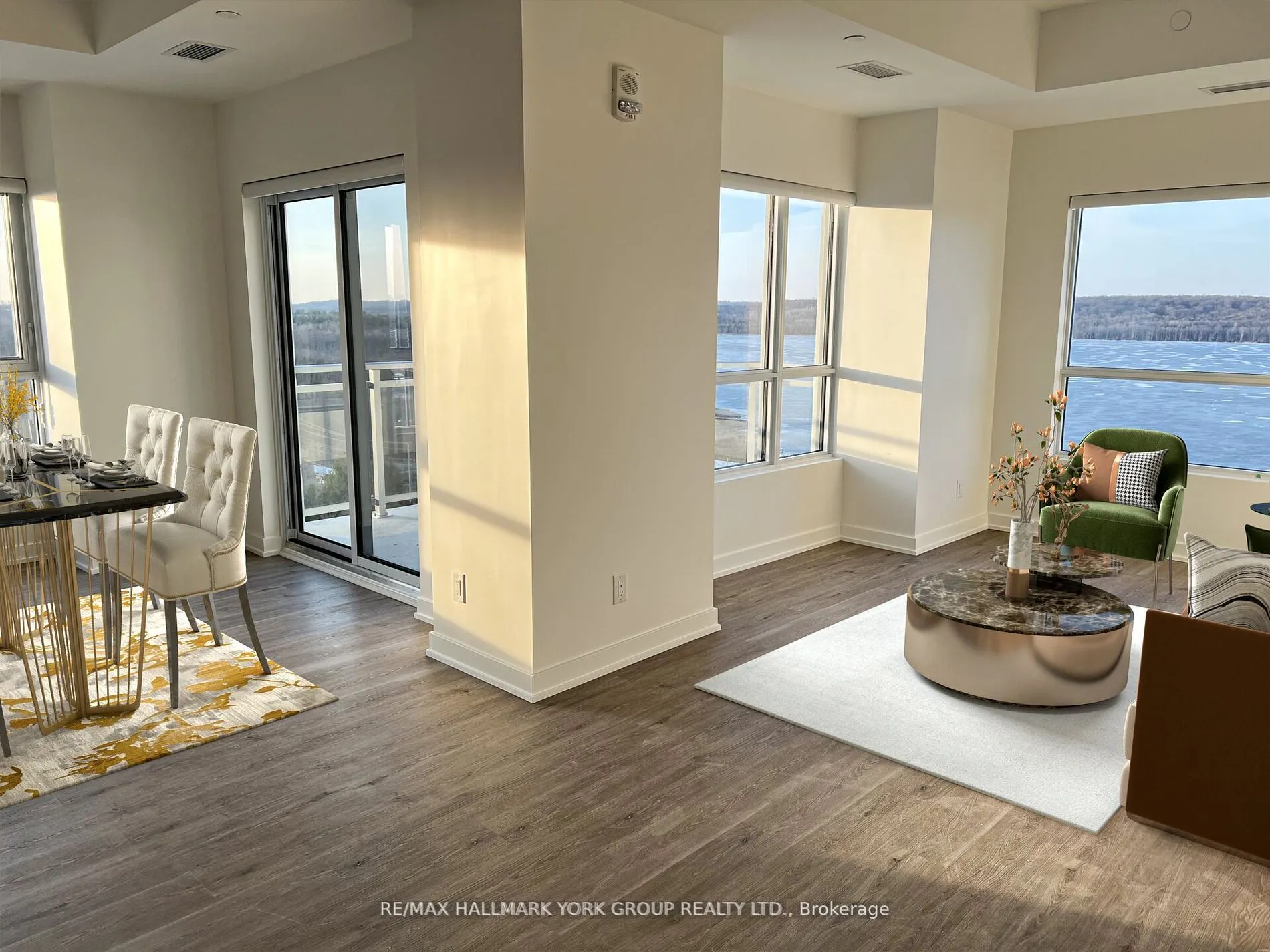 56 Lakeside Terrace, #1105