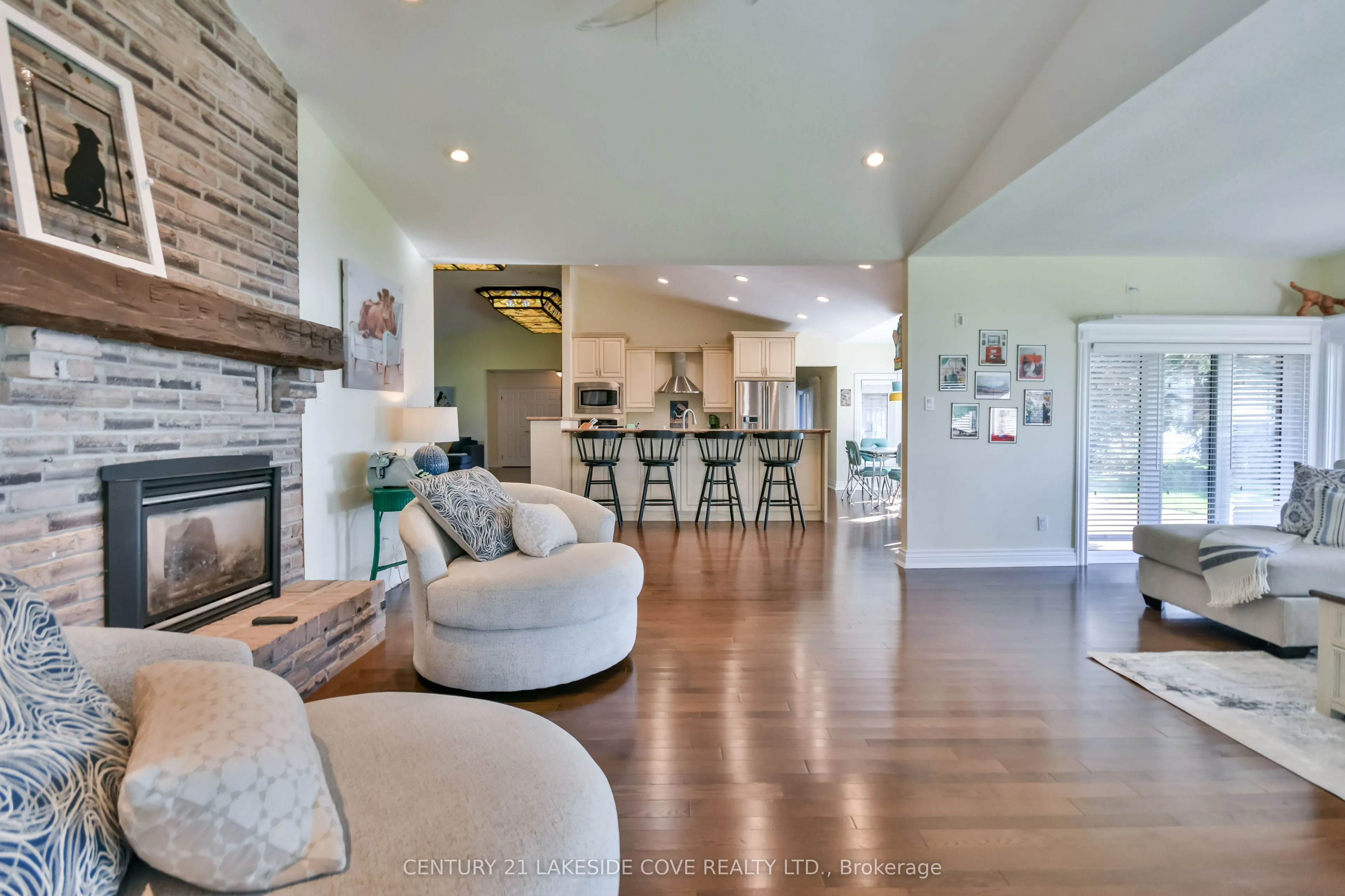 96 Bayshore Drive