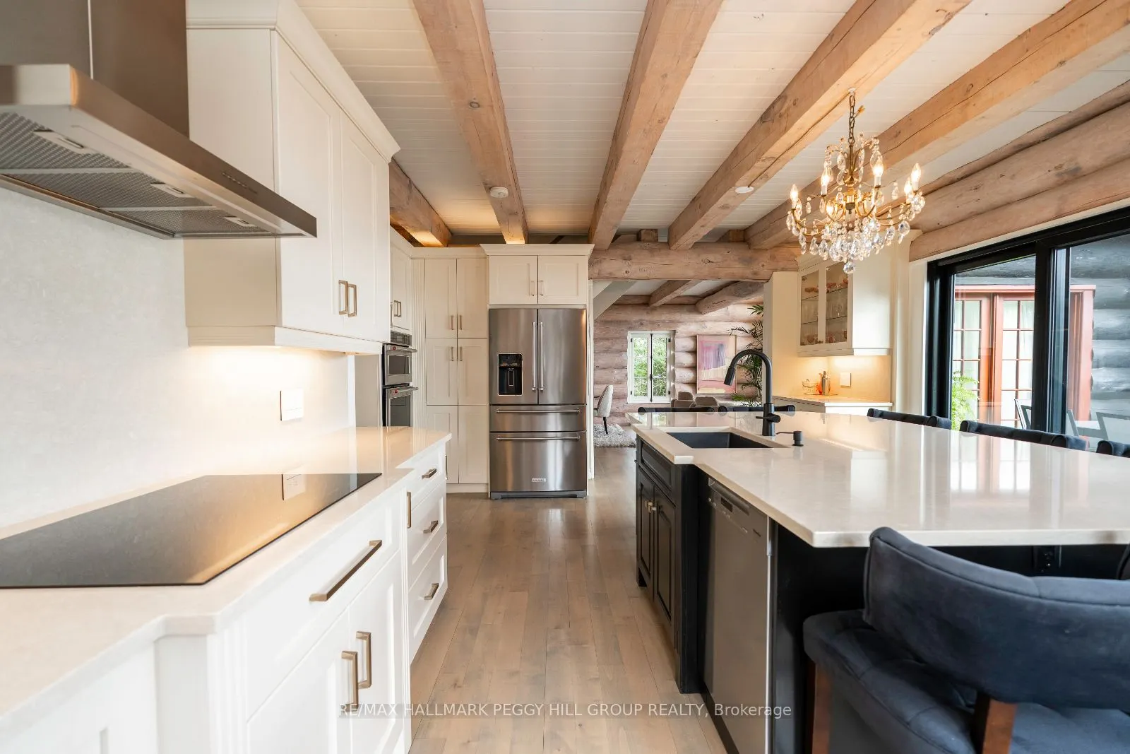 2 Sunnyside Avenue