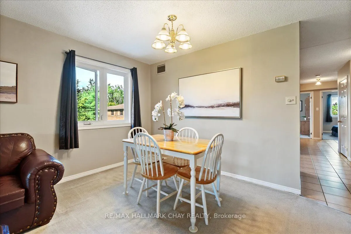 10 Coulter Street, #335