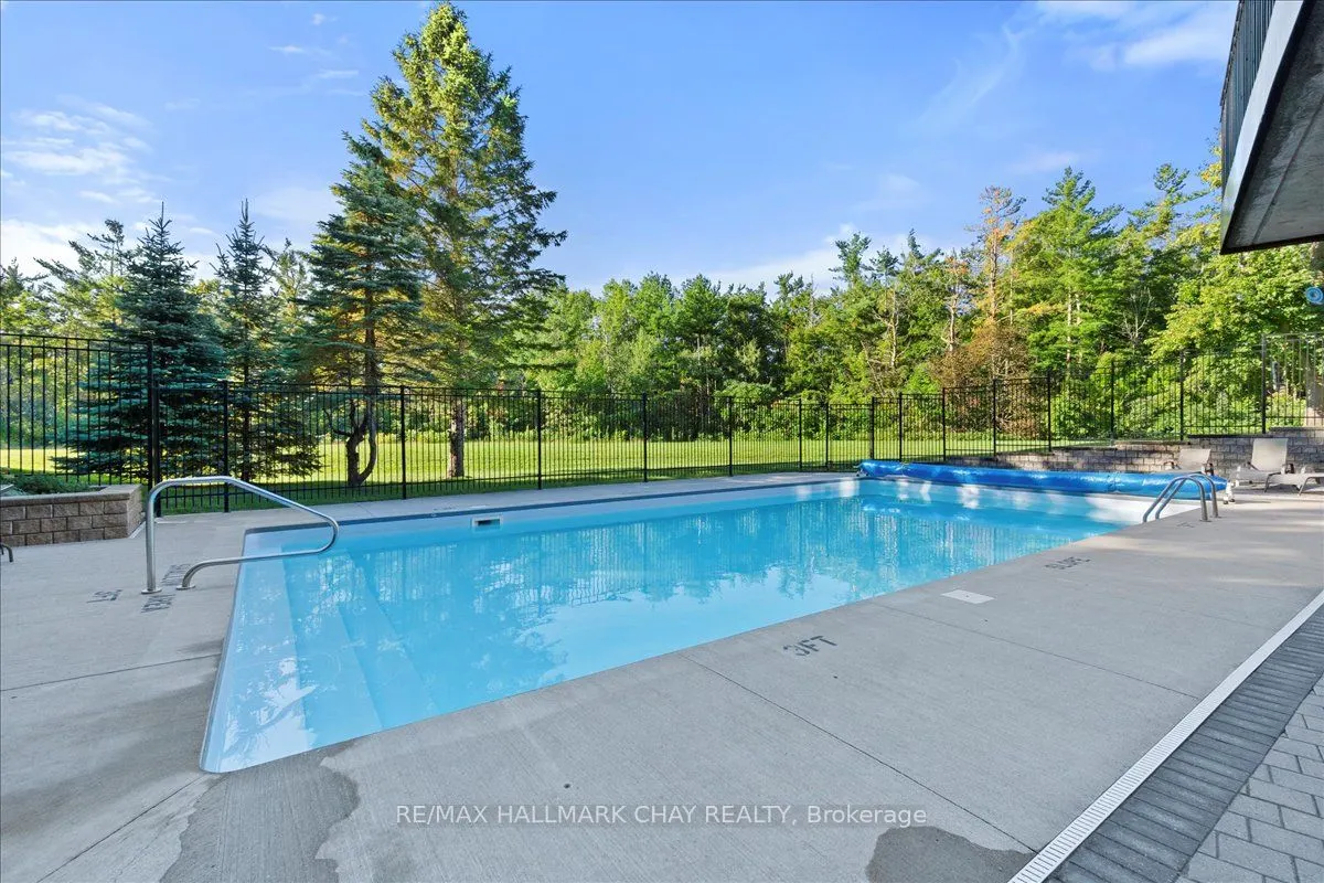 10 Coulter Street, #335