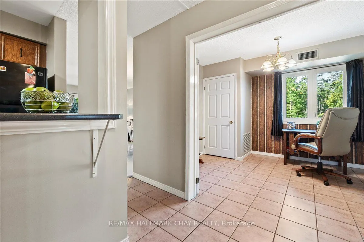 10 Coulter Street, #335