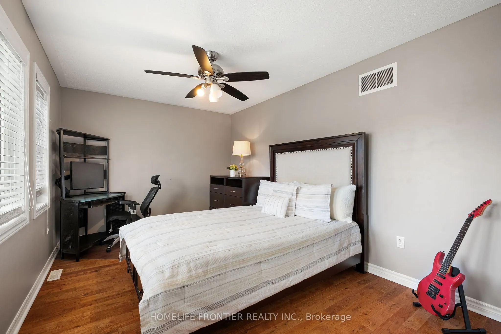 11 Maple Crown Terrace