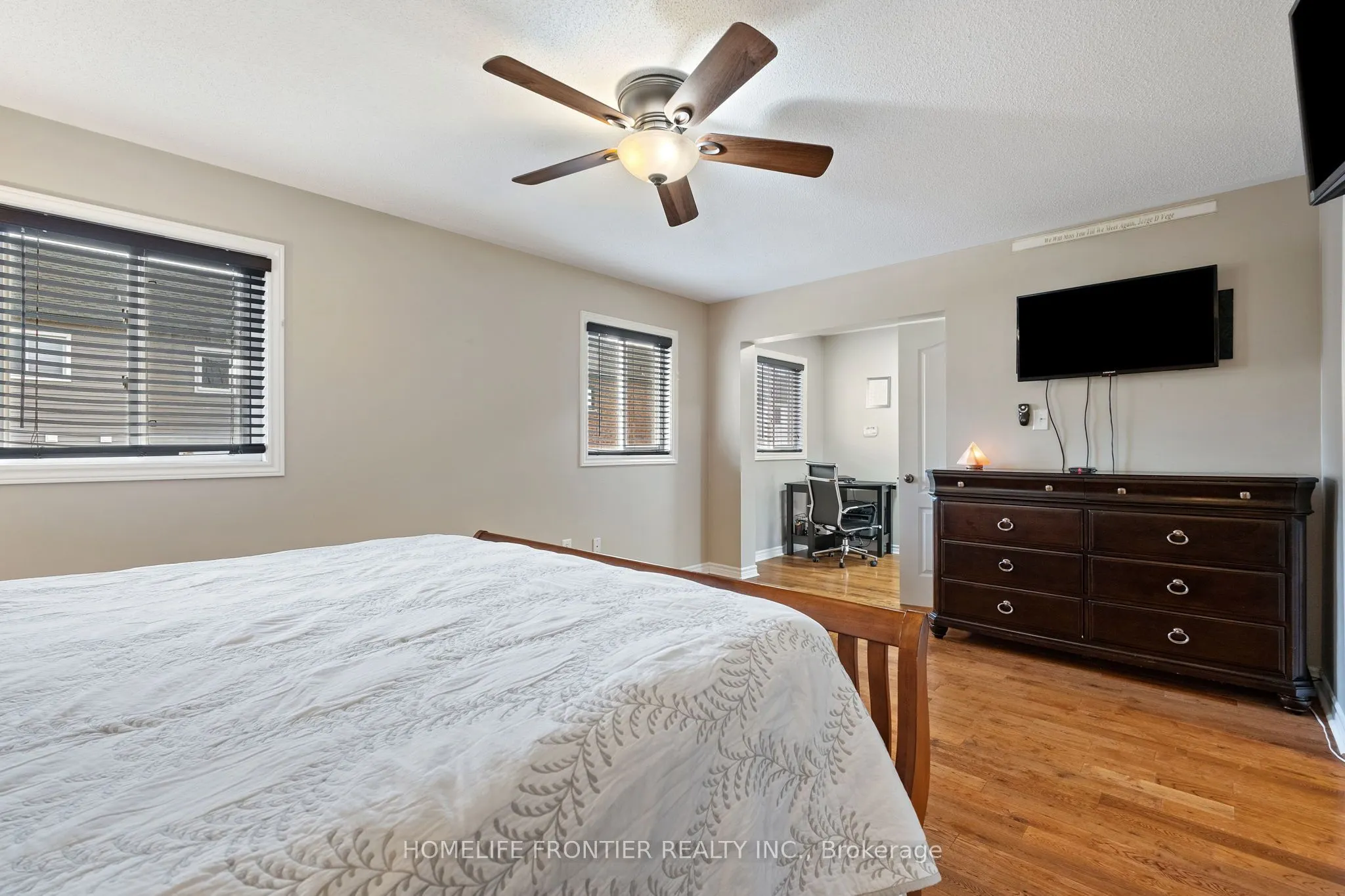 11 Maple Crown Terrace