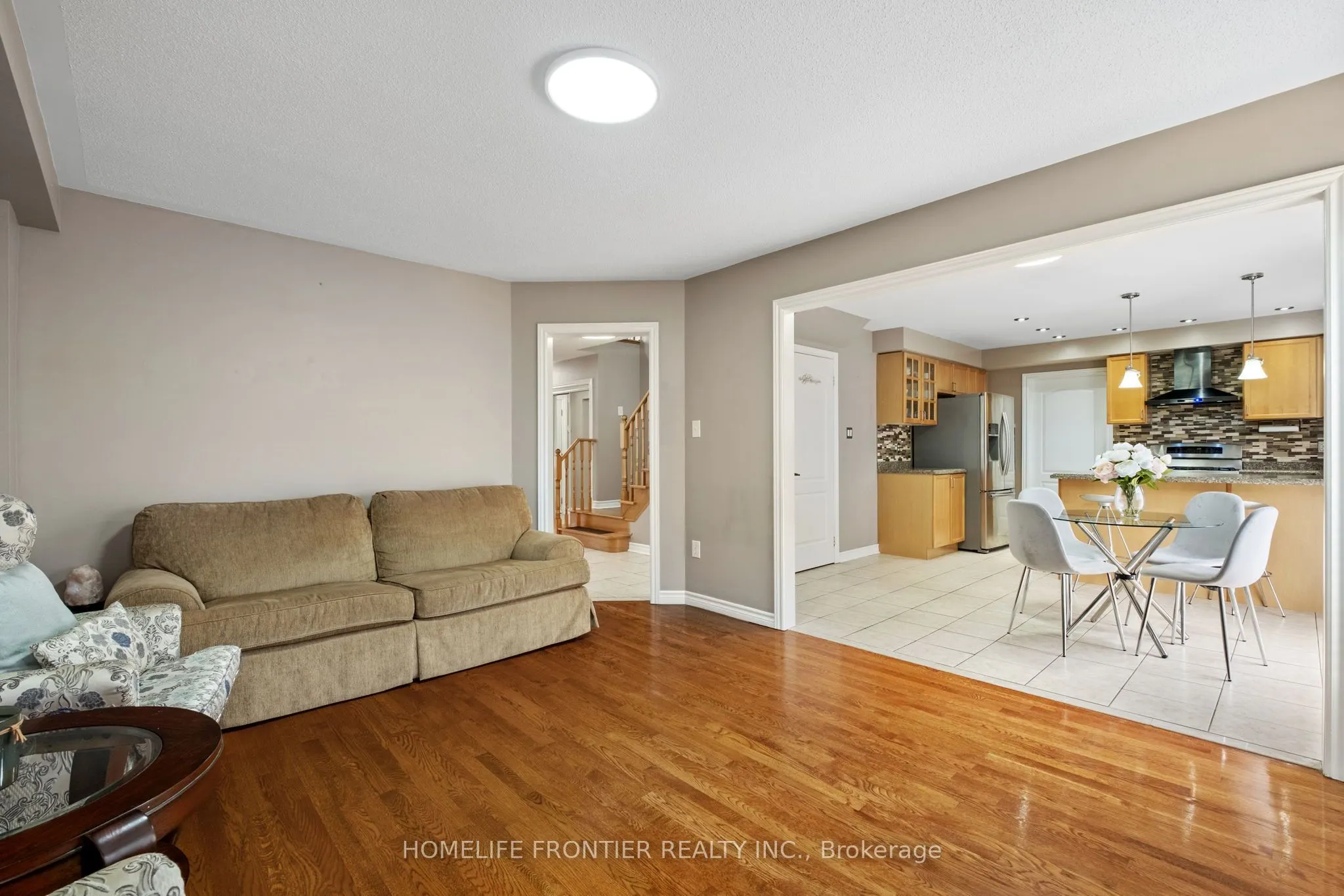 11 Maple Crown Terrace