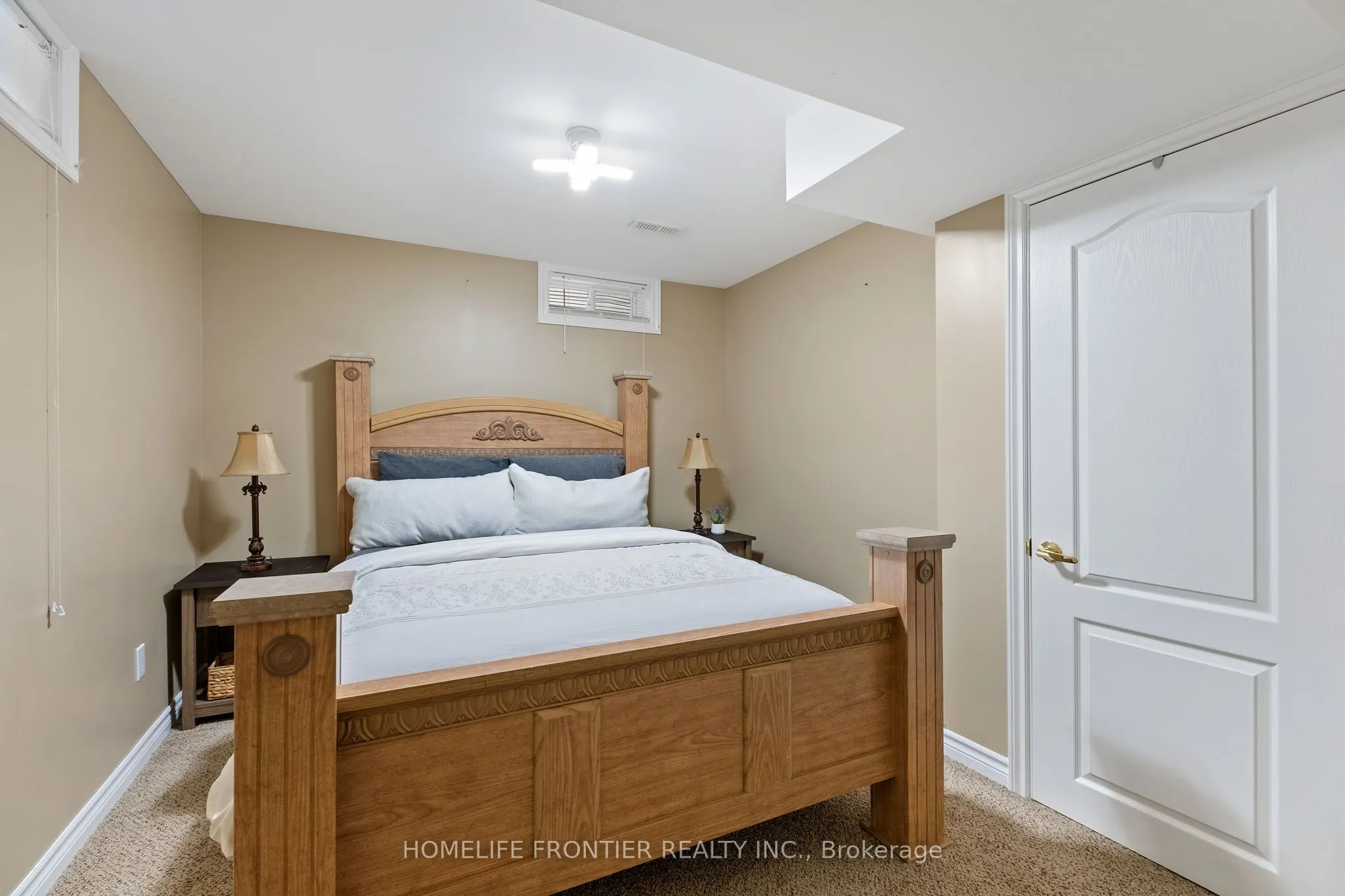 11 Maple Crown Terrace