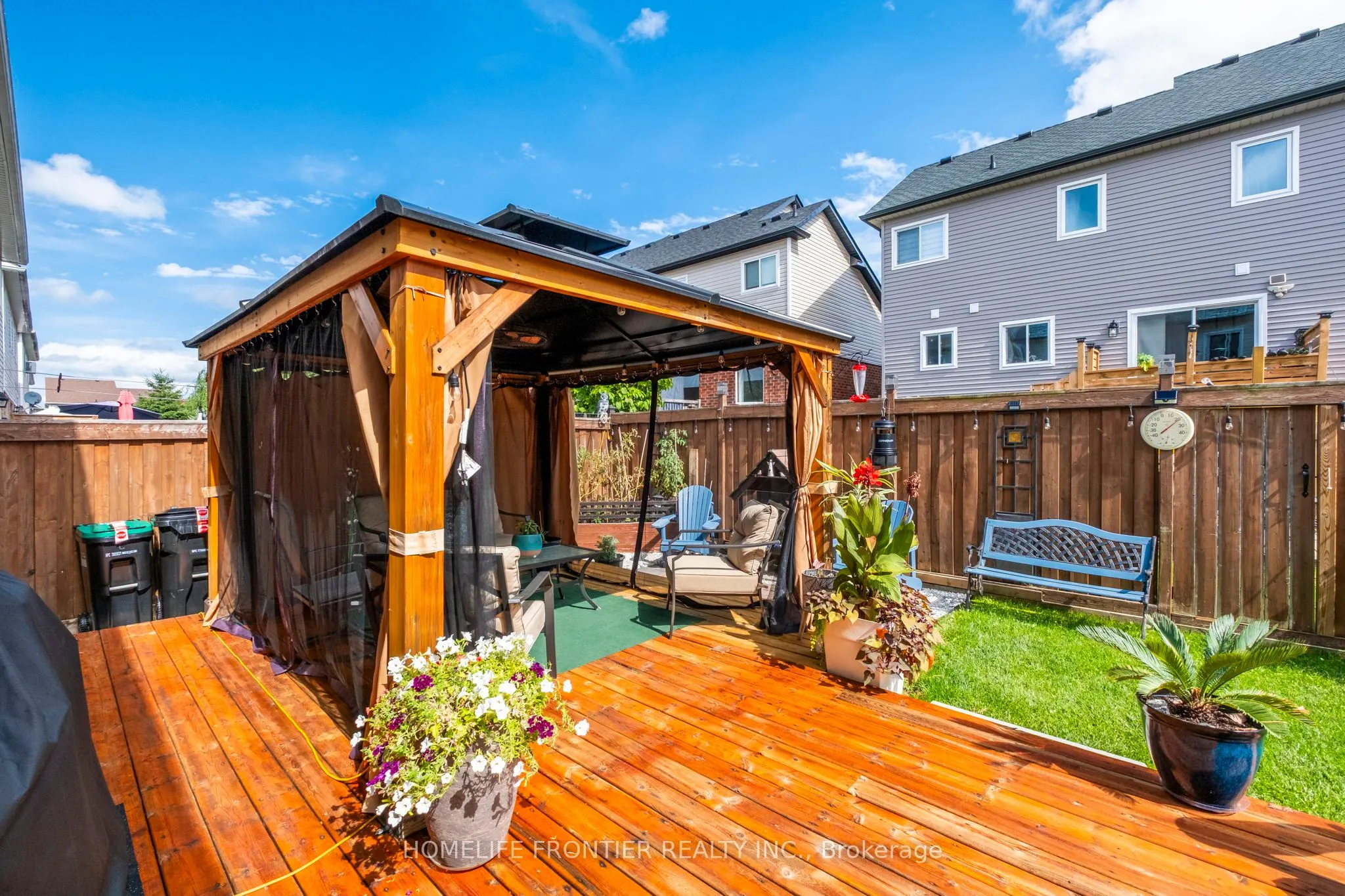 11 Maple Crown Terrace
