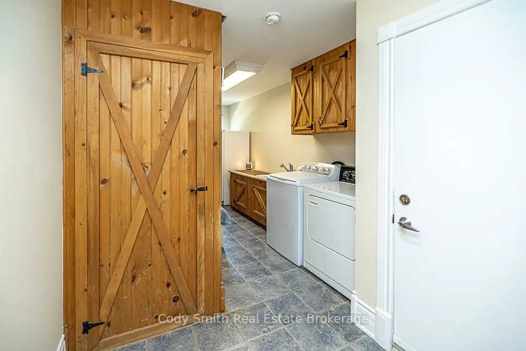 2059 Upper Big Chute Road