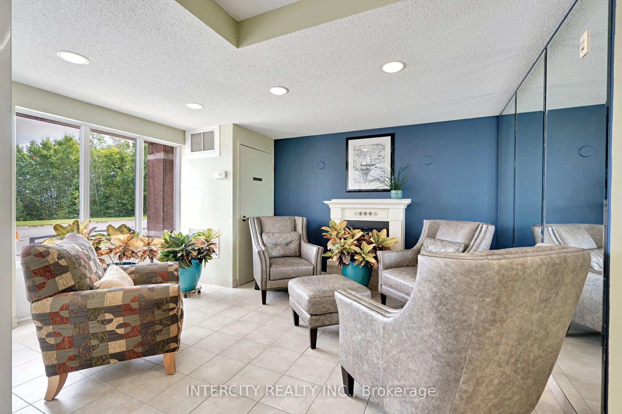 280 Aberdeen Boulevard, #PH12