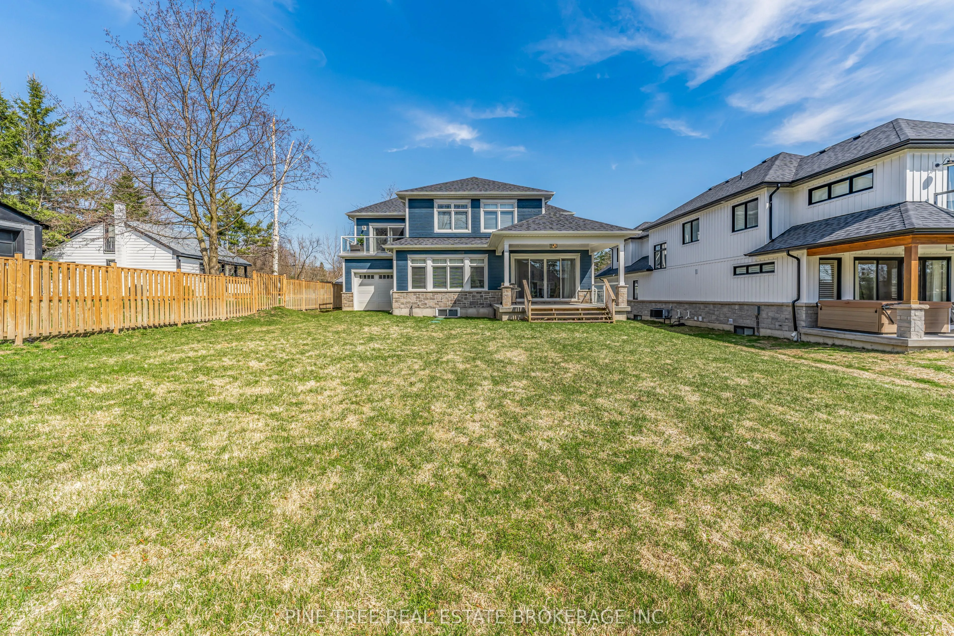 6 Colborne Street