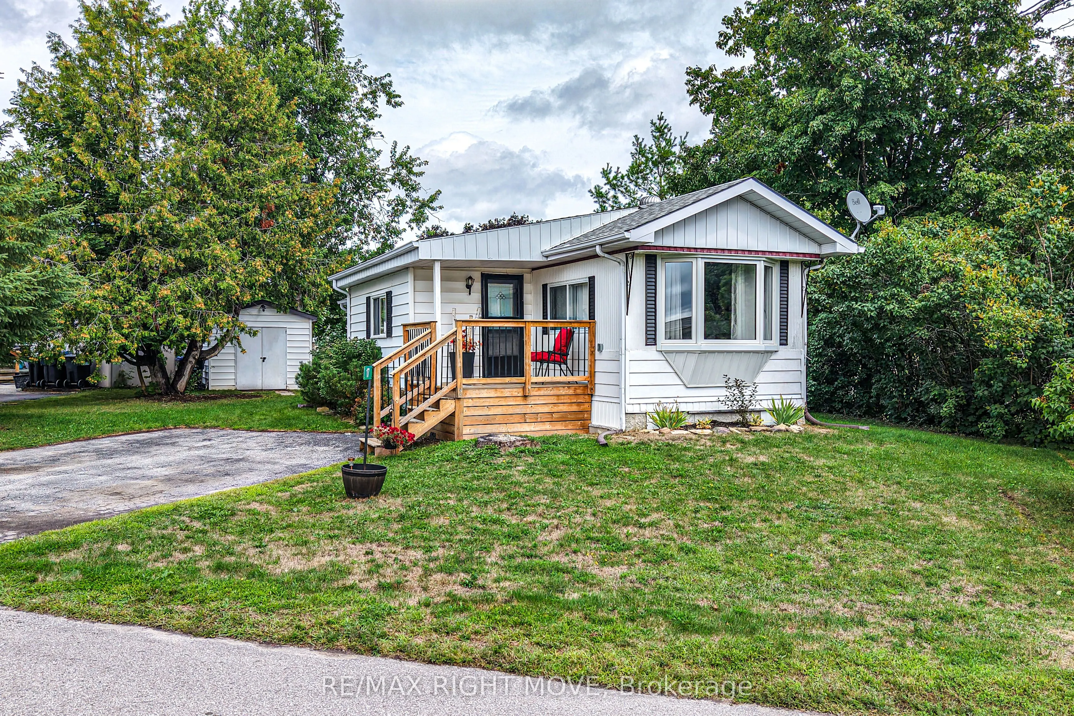 17 Balantrae Drive
