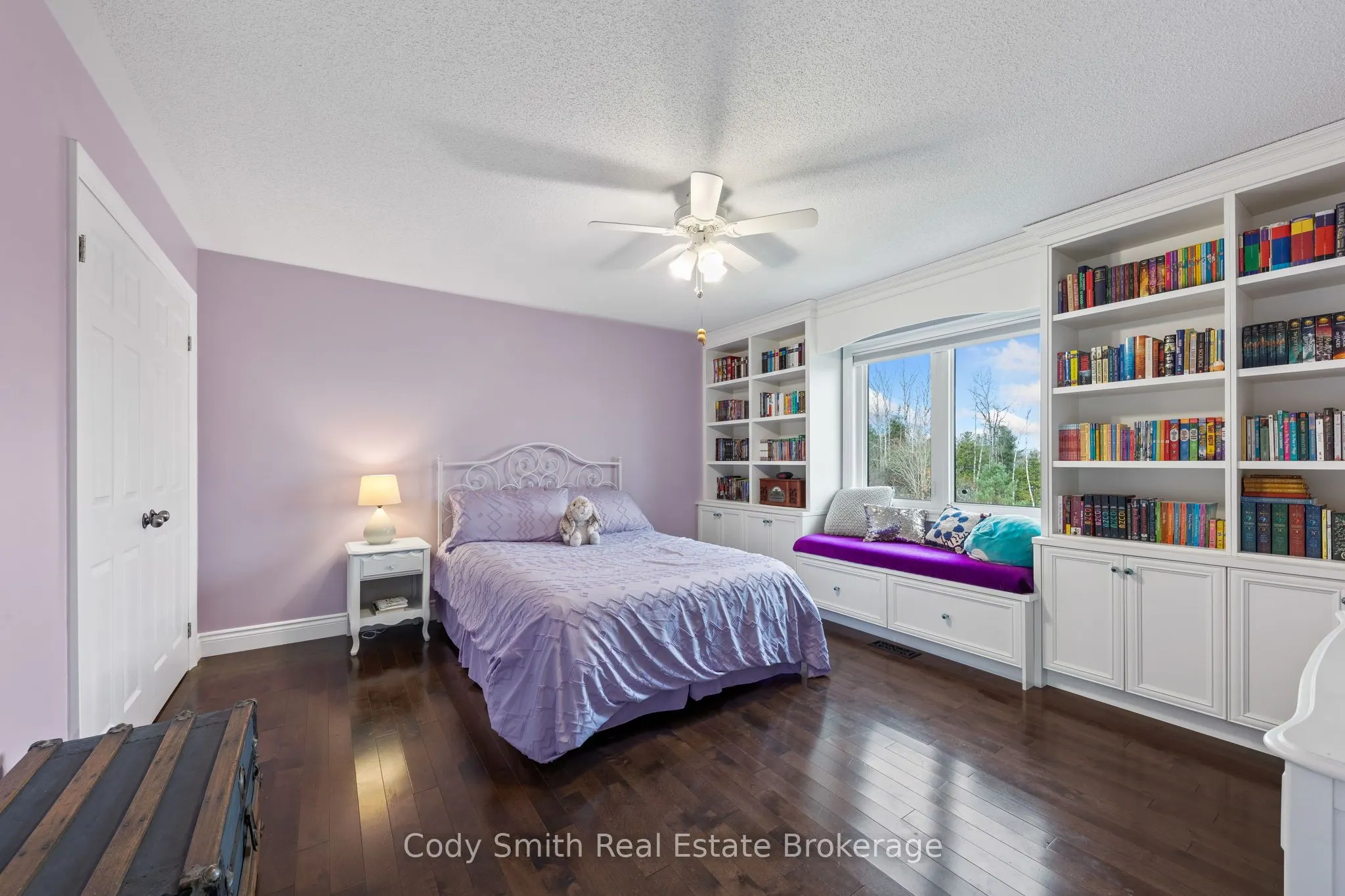 3 BRECHIN Crescent