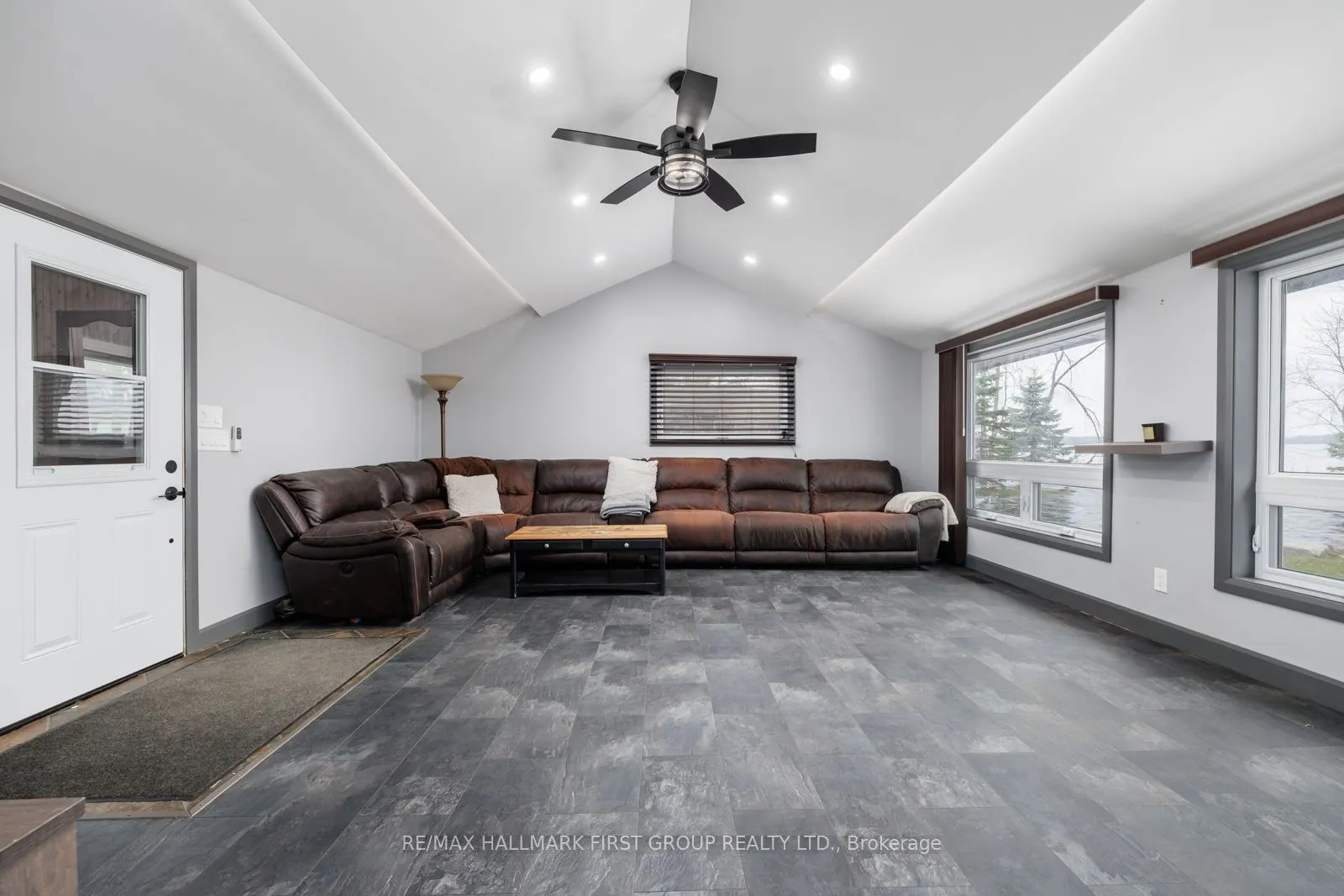 6386 Bluebird Street