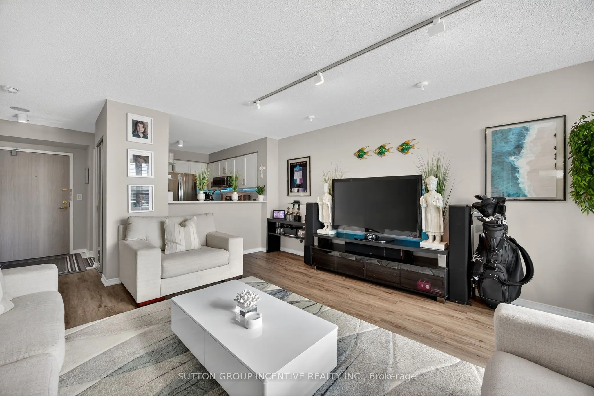 140 Dunlop Street E, #505