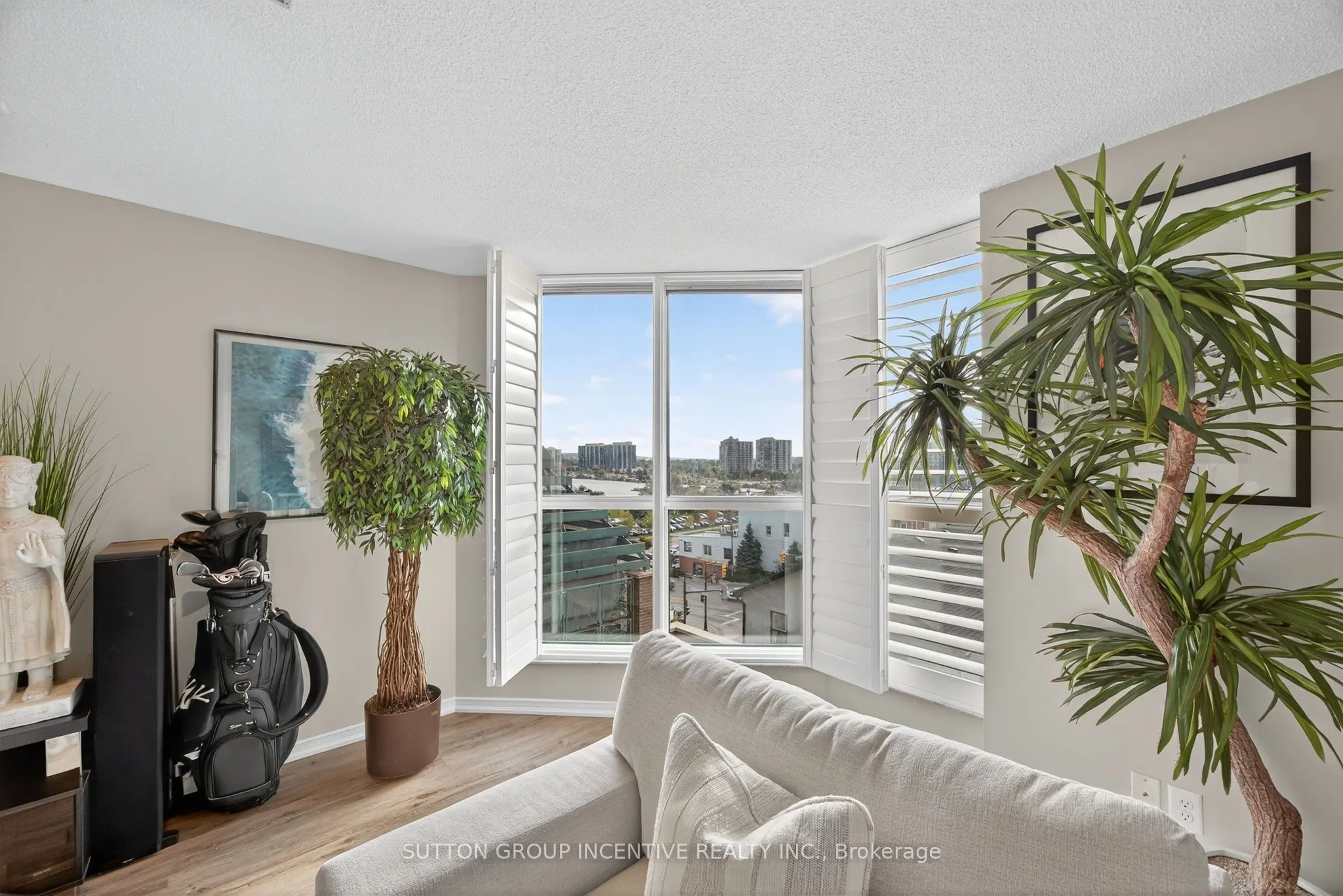 140 Dunlop Street E, #505