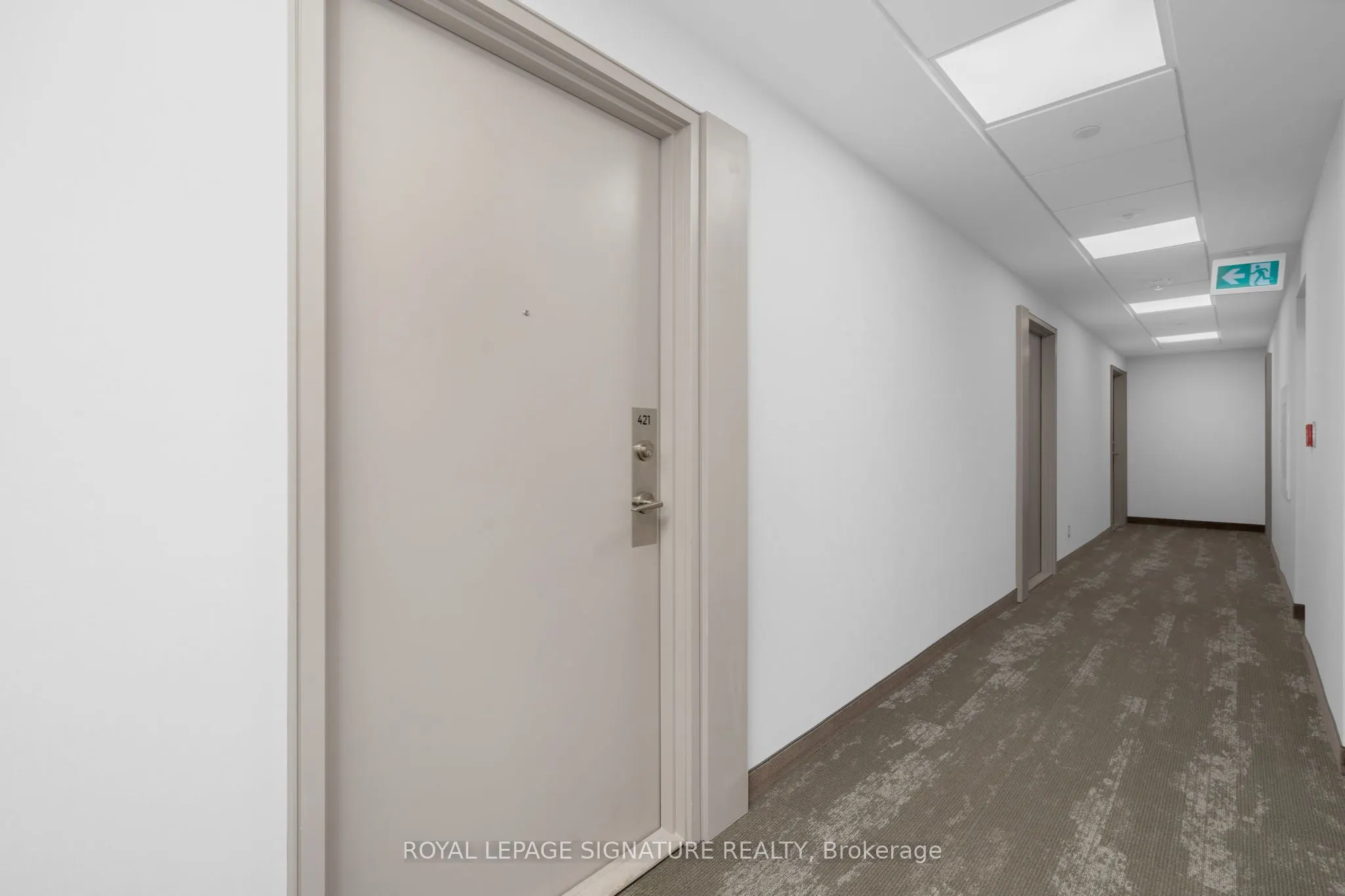 681 Yonge Street, #421