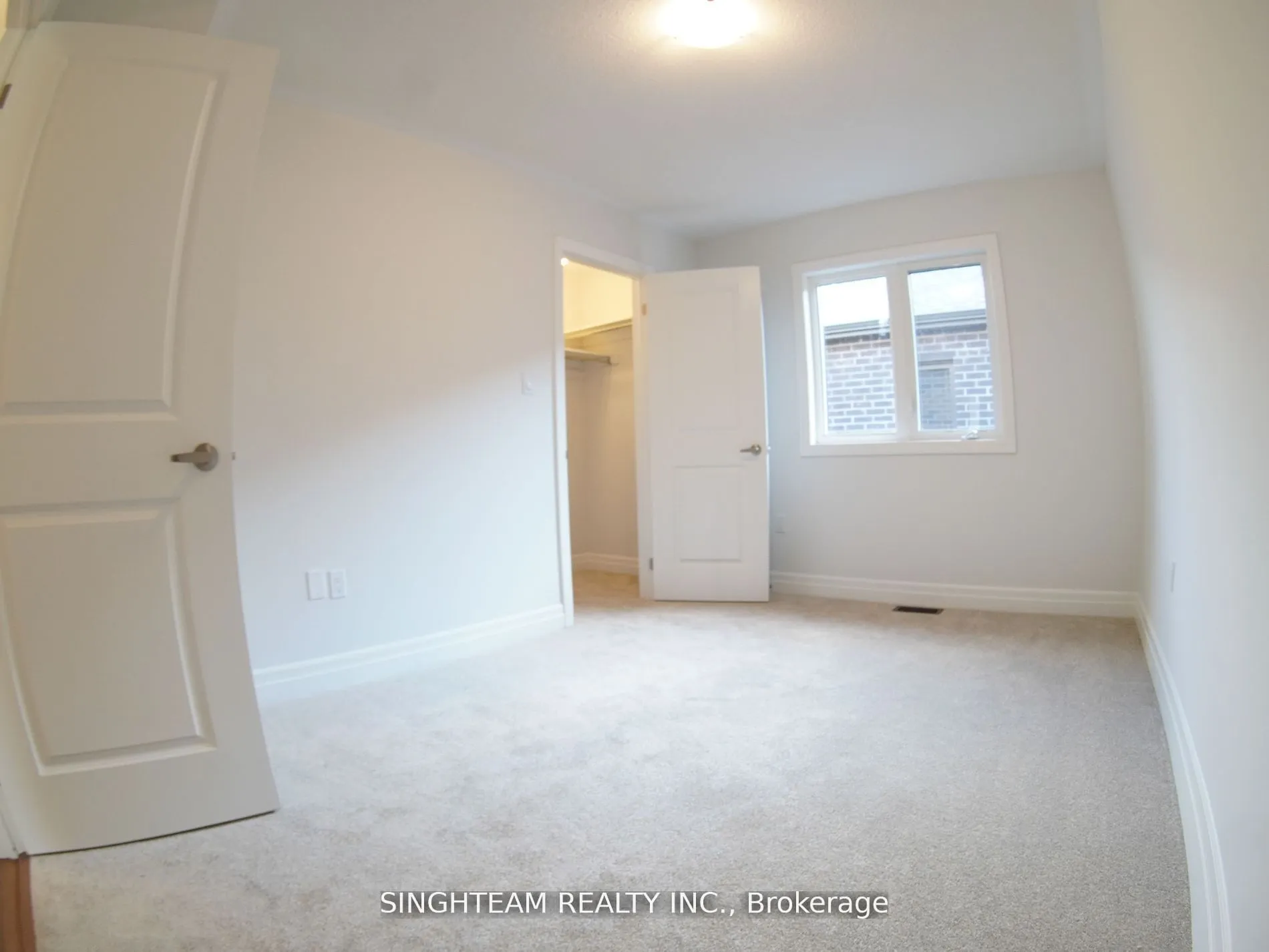 44 Del Ray Crescent