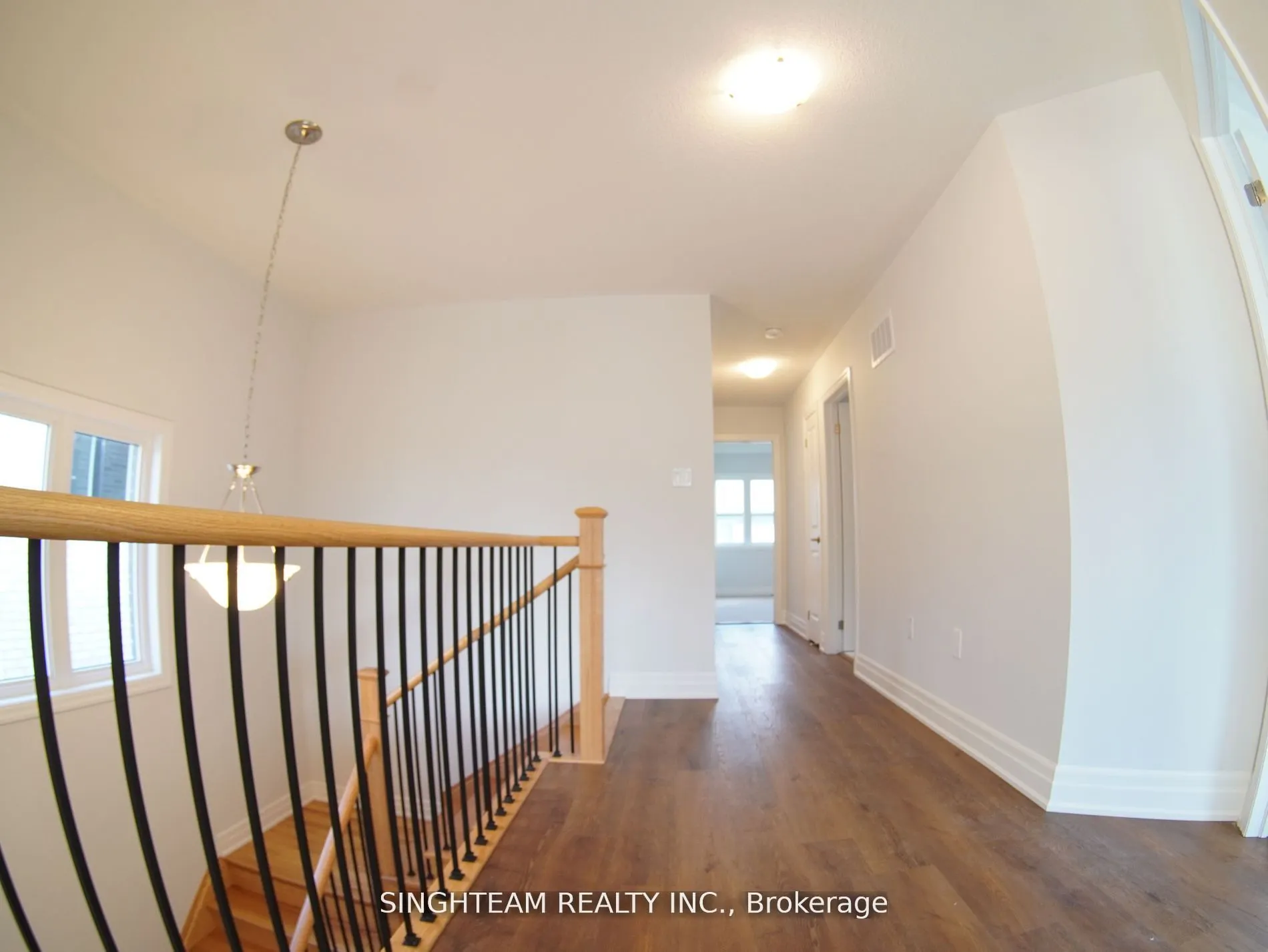 44 Del Ray Crescent