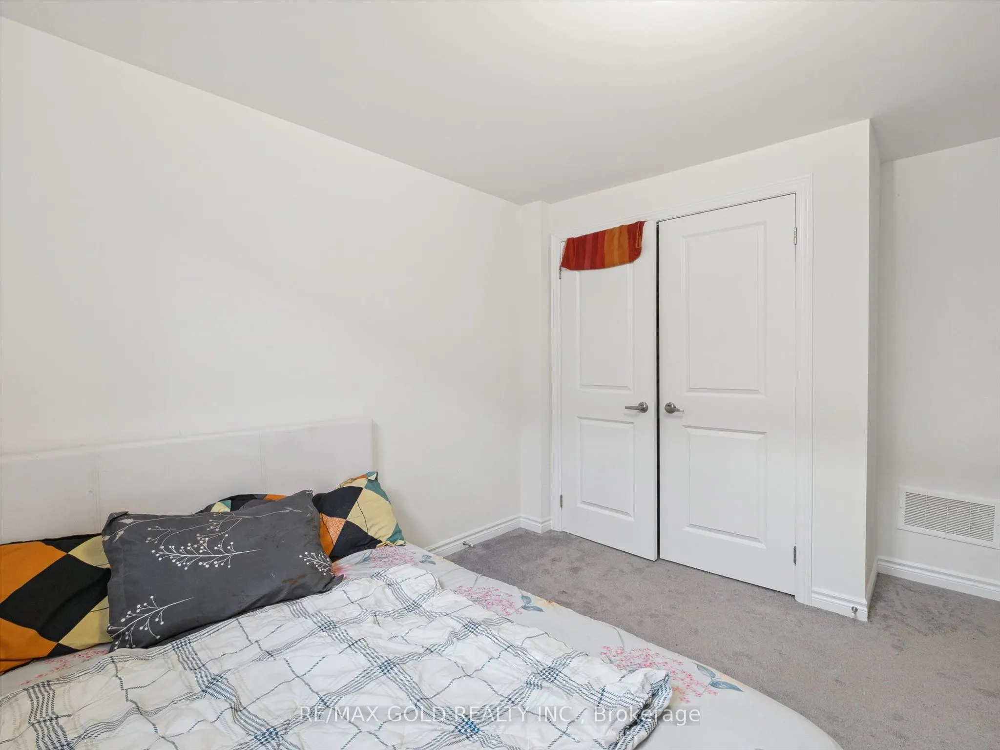6 Bannister Road