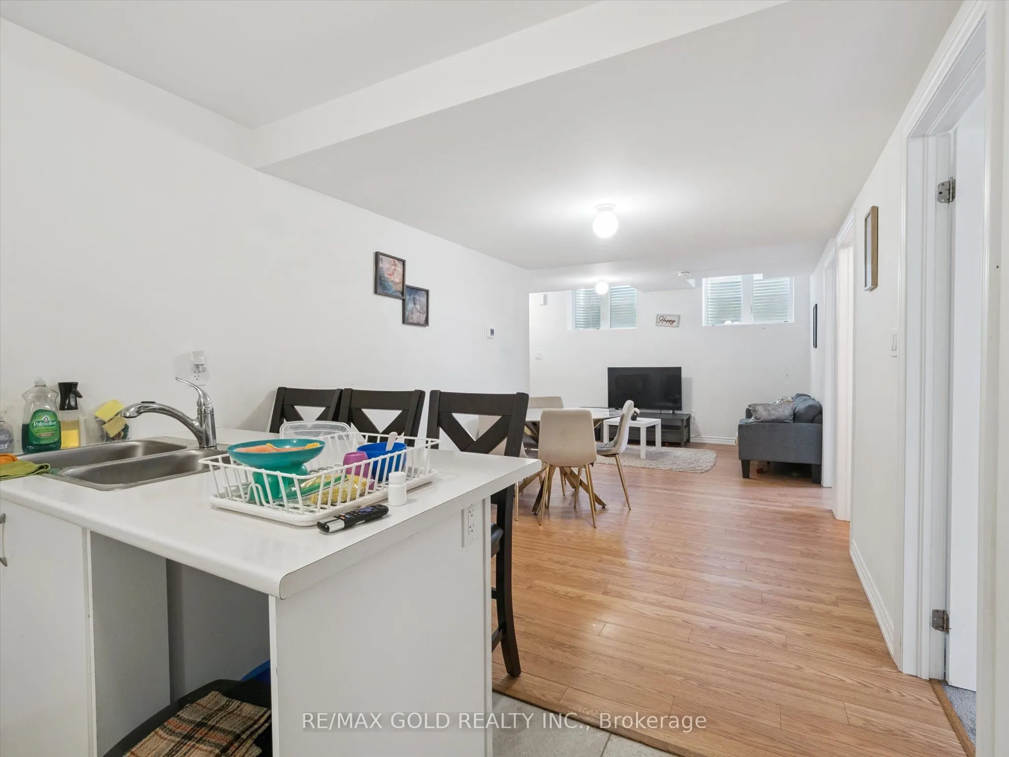 6 Bannister Road