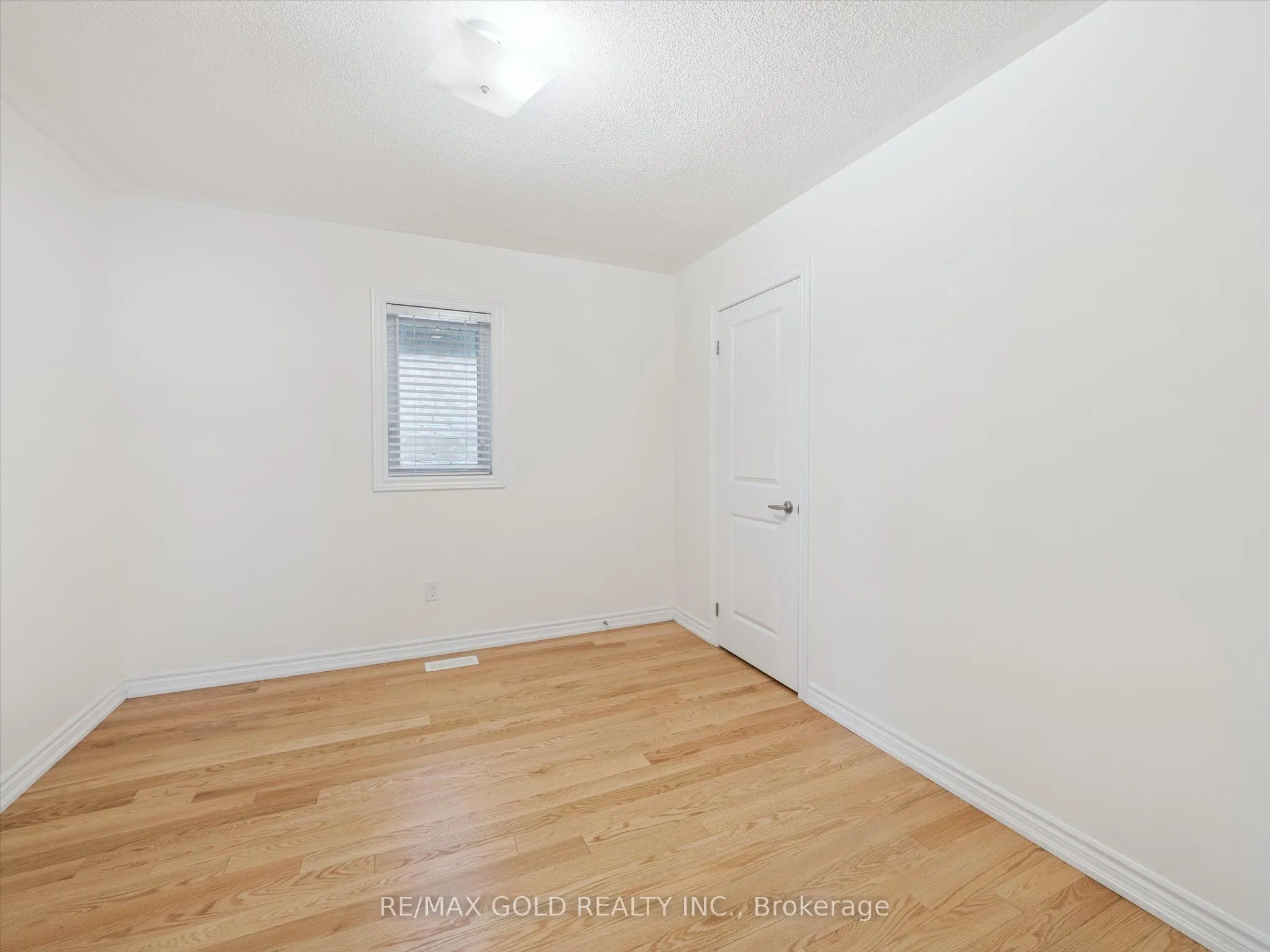 6 Bannister Road