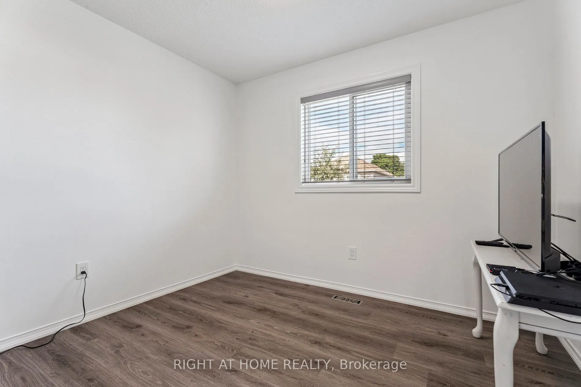115 Laidlaw Drive