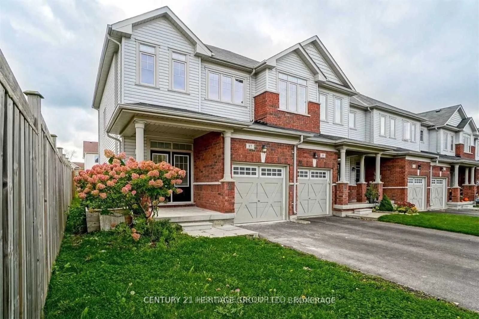 87 Pearcey Crescent