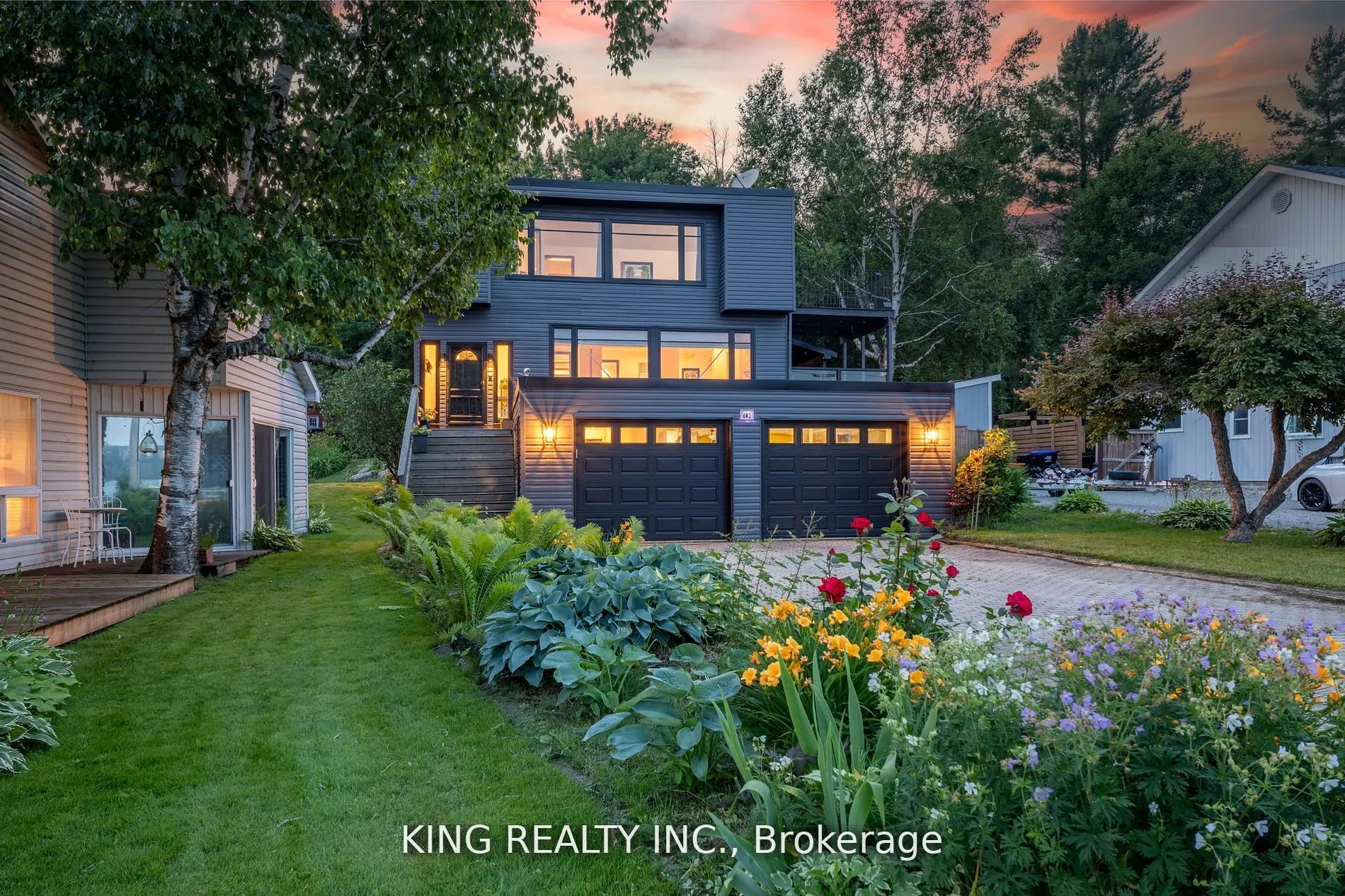 602 CHAMPLAIN Road