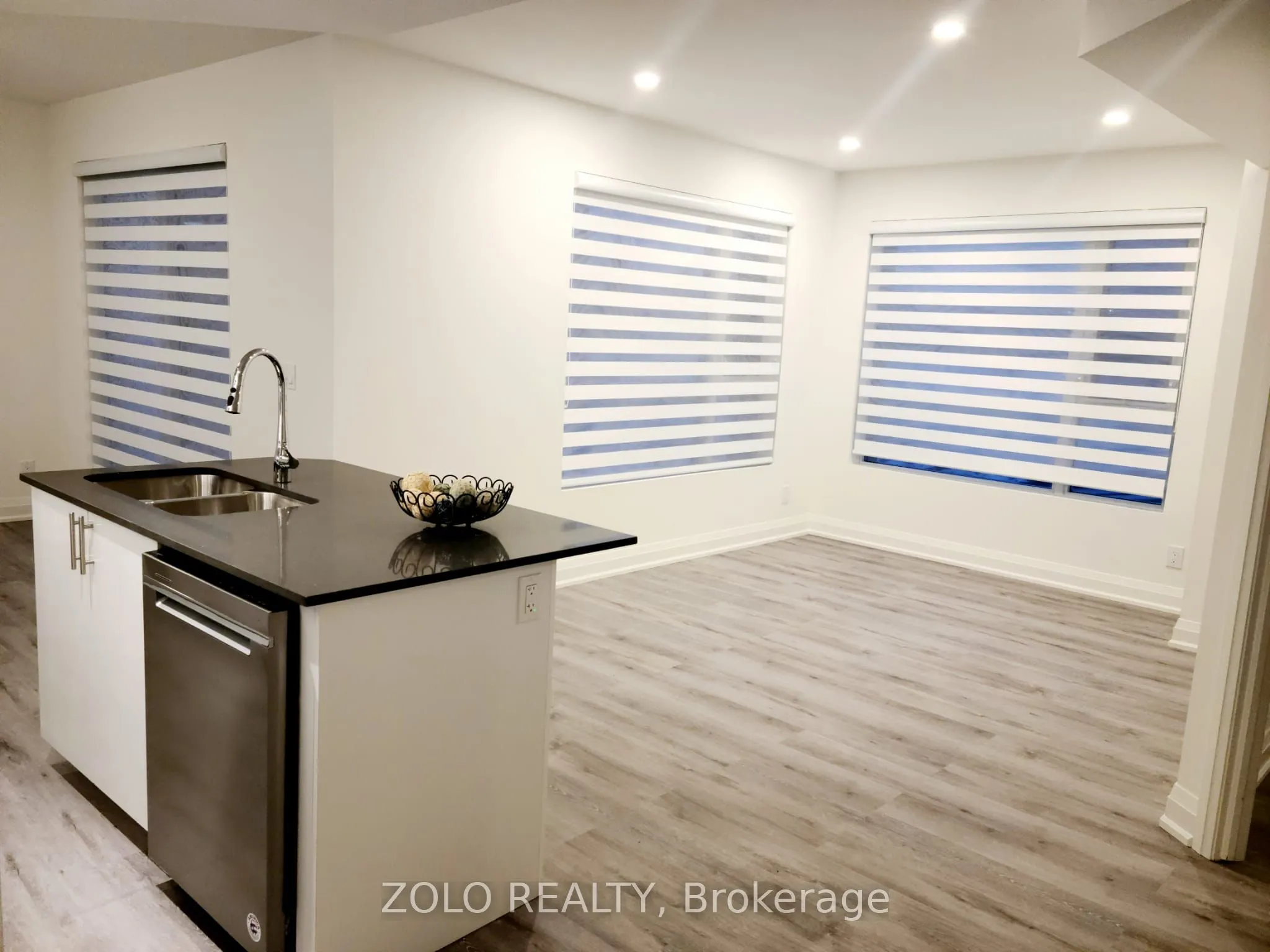 58 Lakeside Terrace, #217