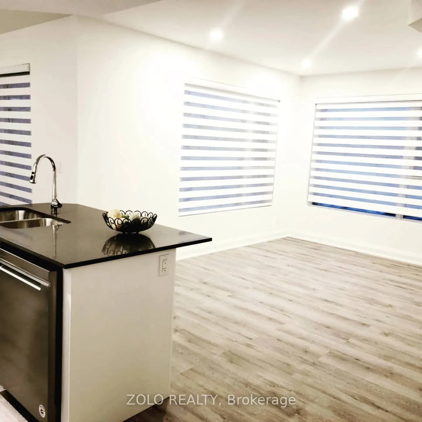 58 Lakeside Terrace, #217