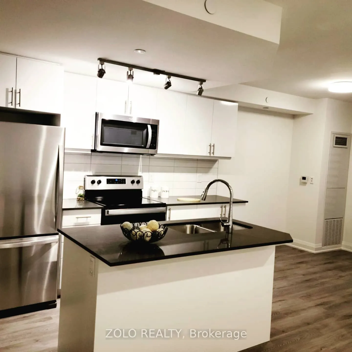 58 Lakeside Terrace, #217