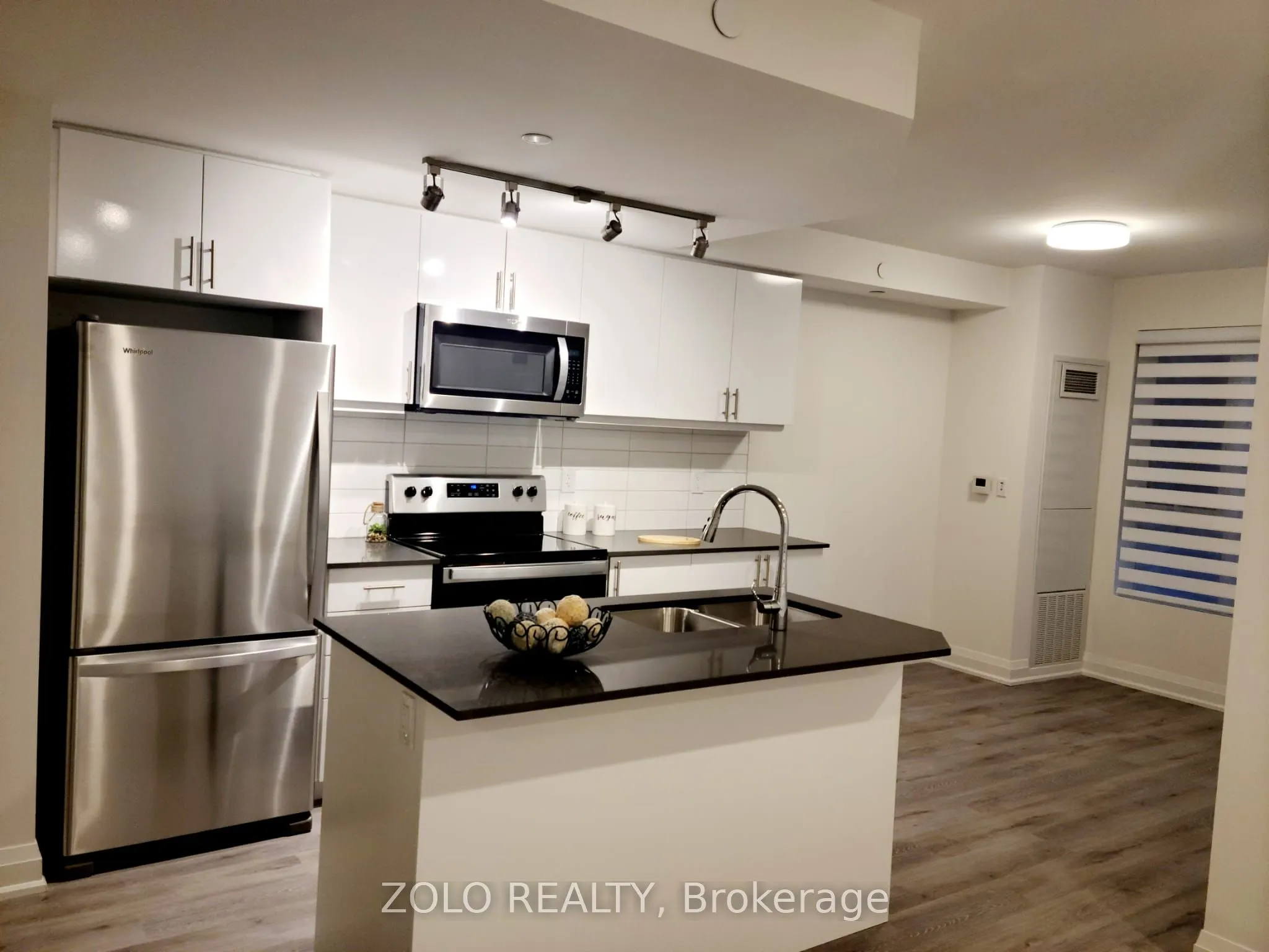 58 Lakeside Terrace, #217